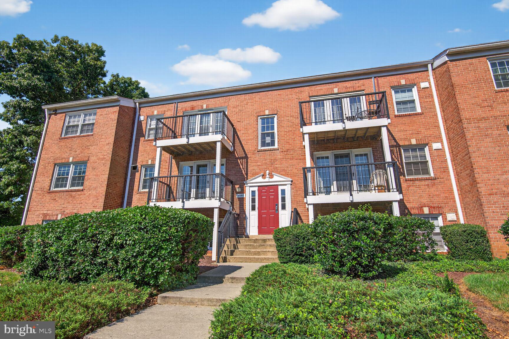 Utilities INCLUDED! Two permit parking and ample guest parking. Welcome to your cozy haven nestled in the vibrant community of Fairfax, VA. This delightful 1-bedroom, 1-bathroom unit offers a comfortable living space, designed for those who appreciate convenience and community. The light-filled living room provides access to your private balcony, taking in the tranquil courtyard view. Adjacent to the living room, the dining area beckons for intimate meals with loved ones. The bedroom is generously sized, featuring a large closet to accommodate your storage needs. The building features a convenient on-site laundry room and facilities. The location offers easy access to major highways and is close to a variety of shops and restaurants, as well as being just minutes away from the Metro and George Mason University. Whether you're enjoying the comforts of home or exploring the neighborhood, this unit delivers an ideal mix of relaxation and accessibility. Application link: https://apply.link/TwQou70