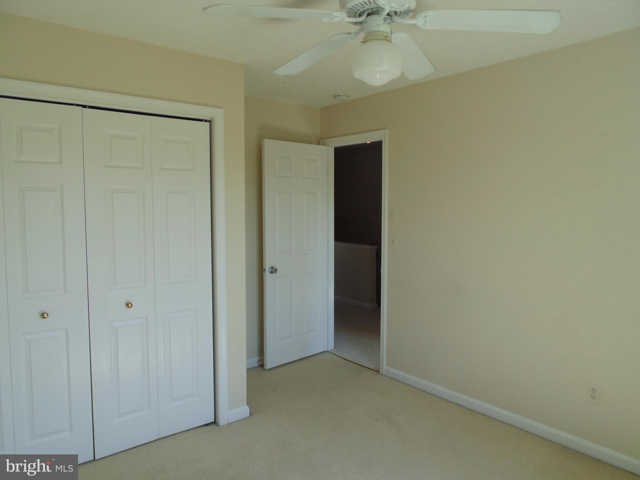 CASTINE - Residential Lease