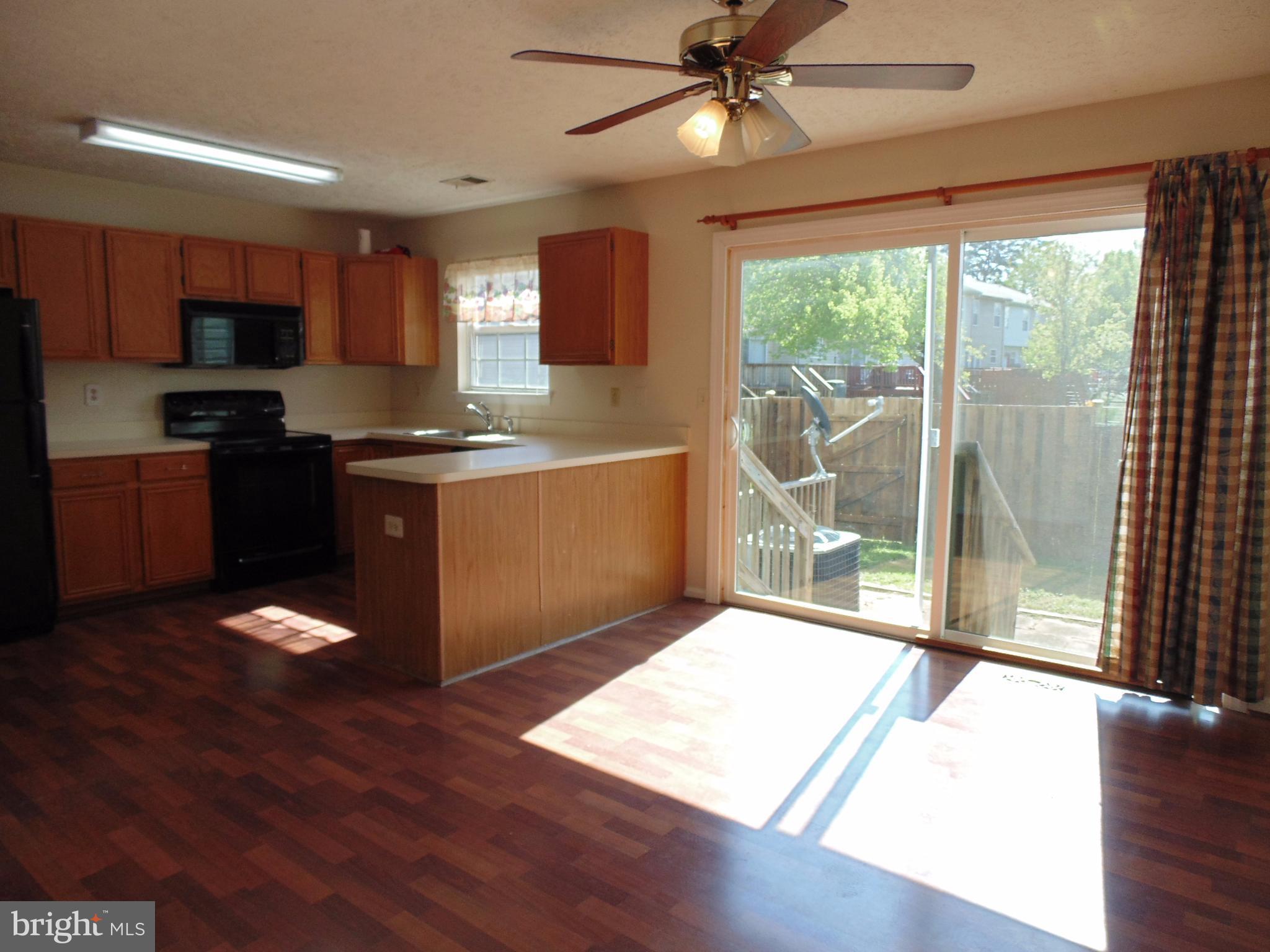 CASTINE - Residential Lease