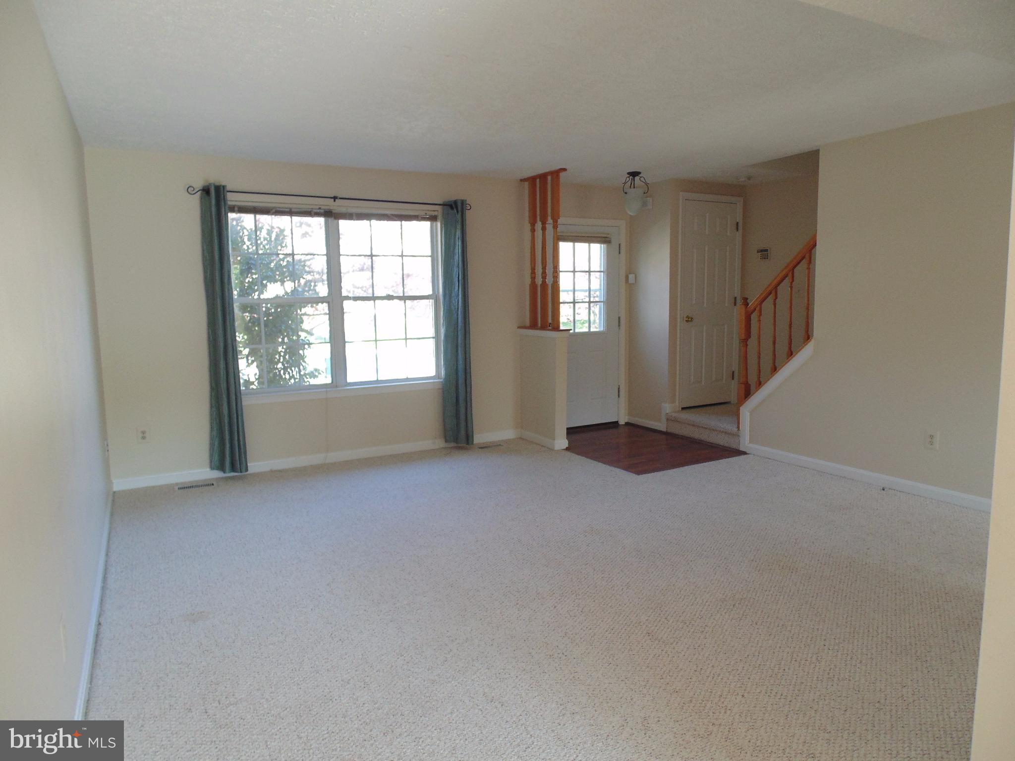 CASTINE - Residential Lease