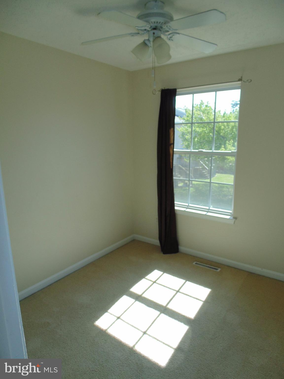 CASTINE - Residential Lease