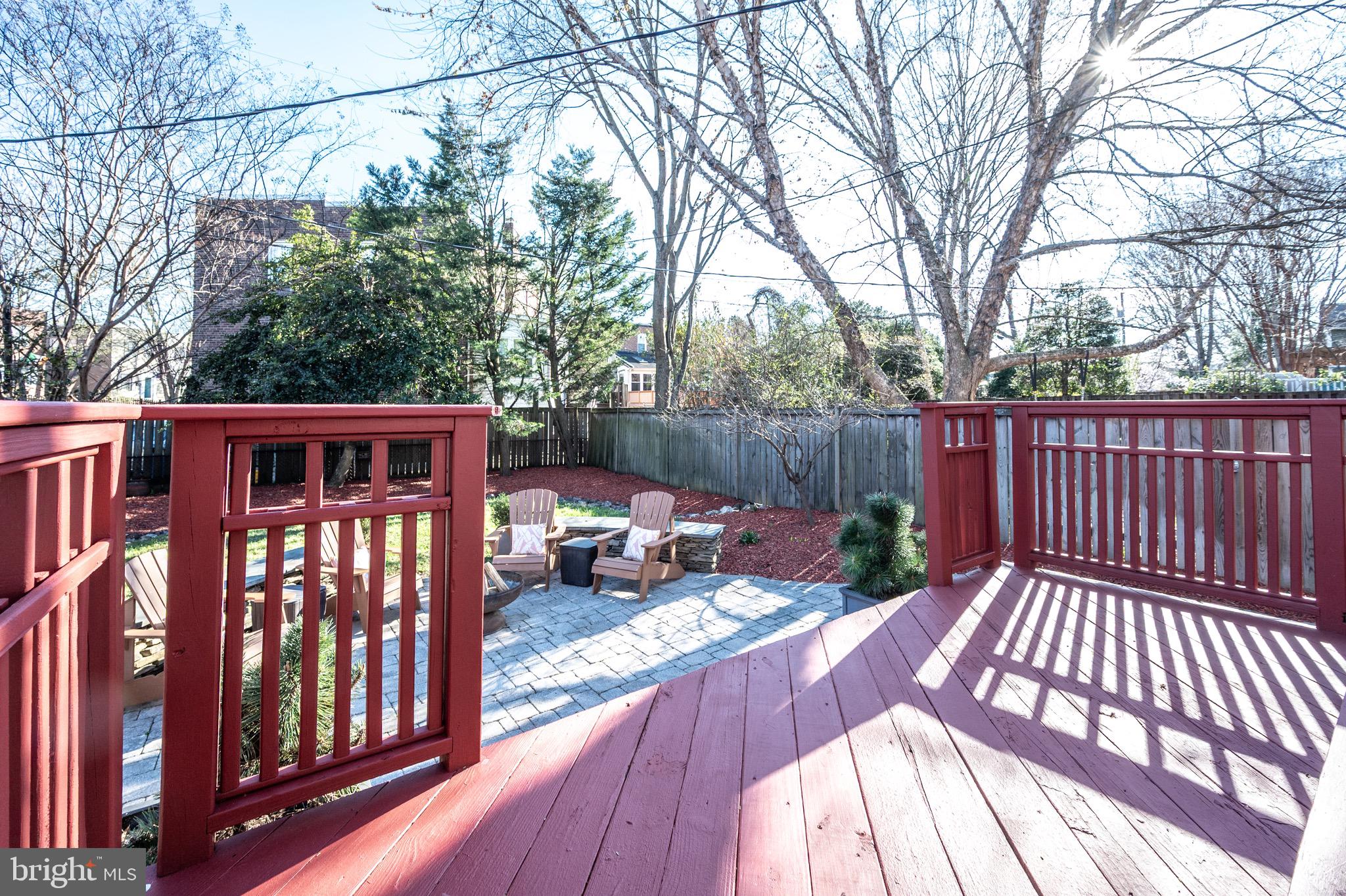 ROSEMONT PARK - Residential