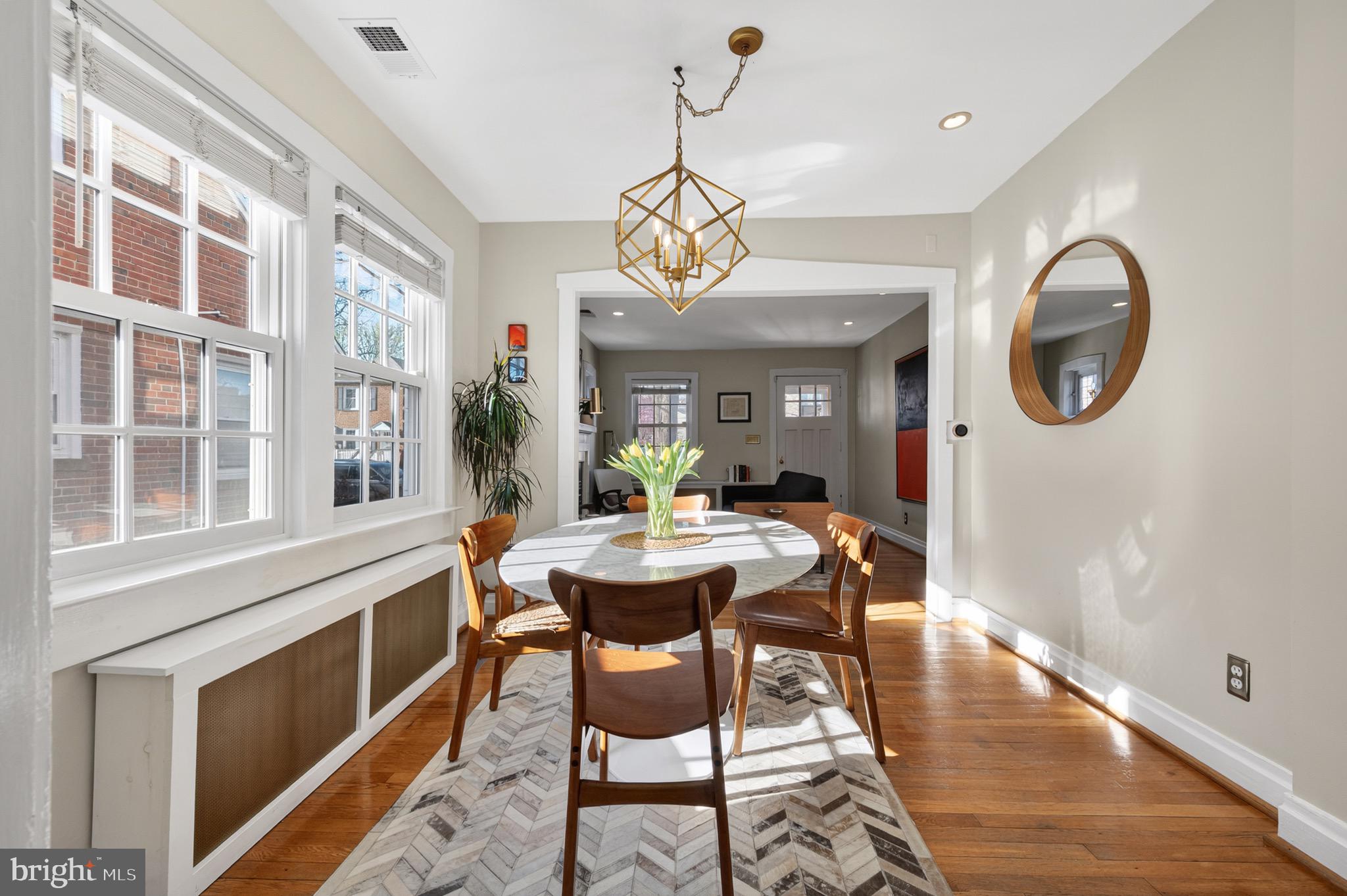 ROSEMONT PARK - Residential