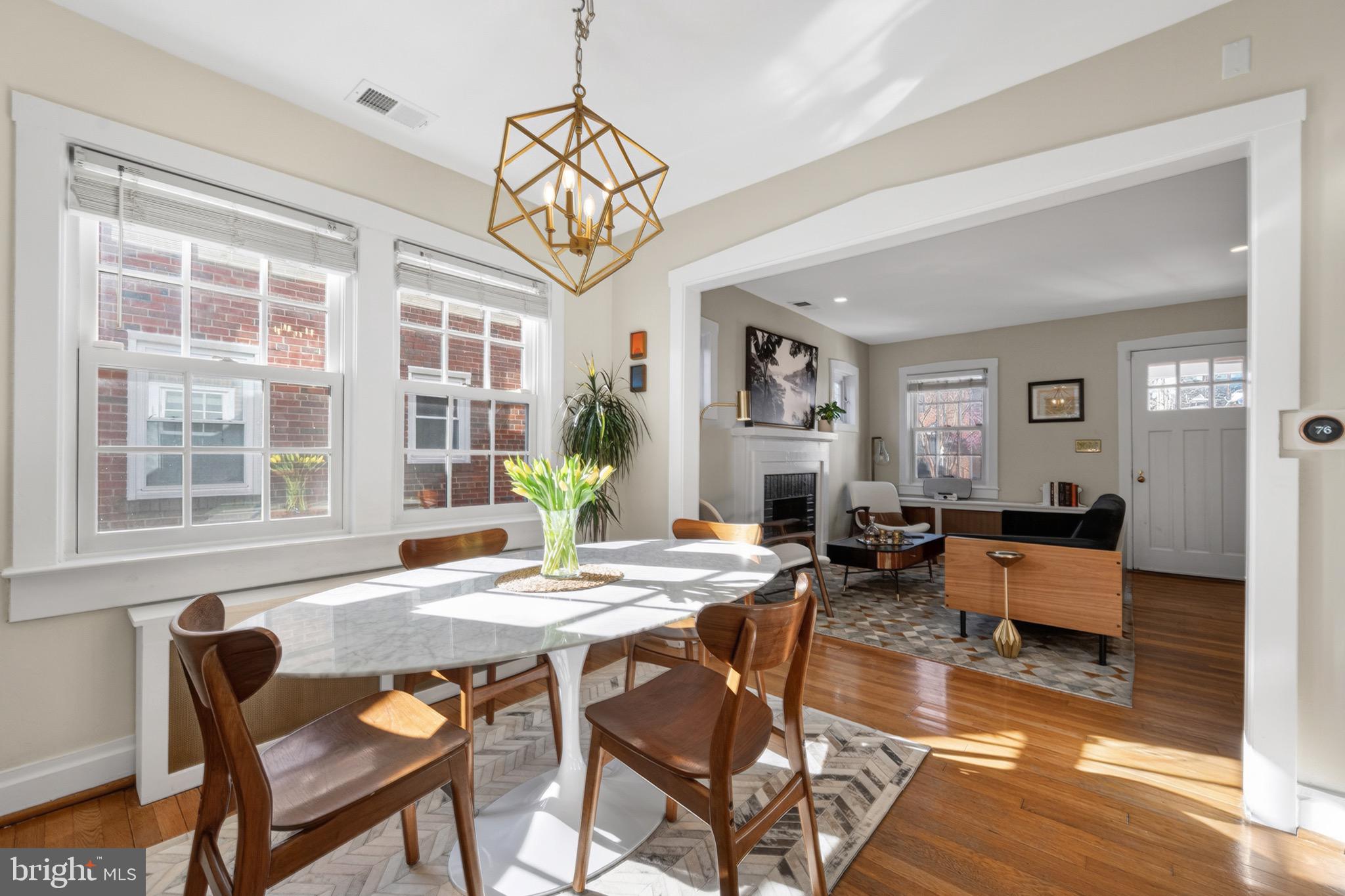 ROSEMONT PARK - Residential