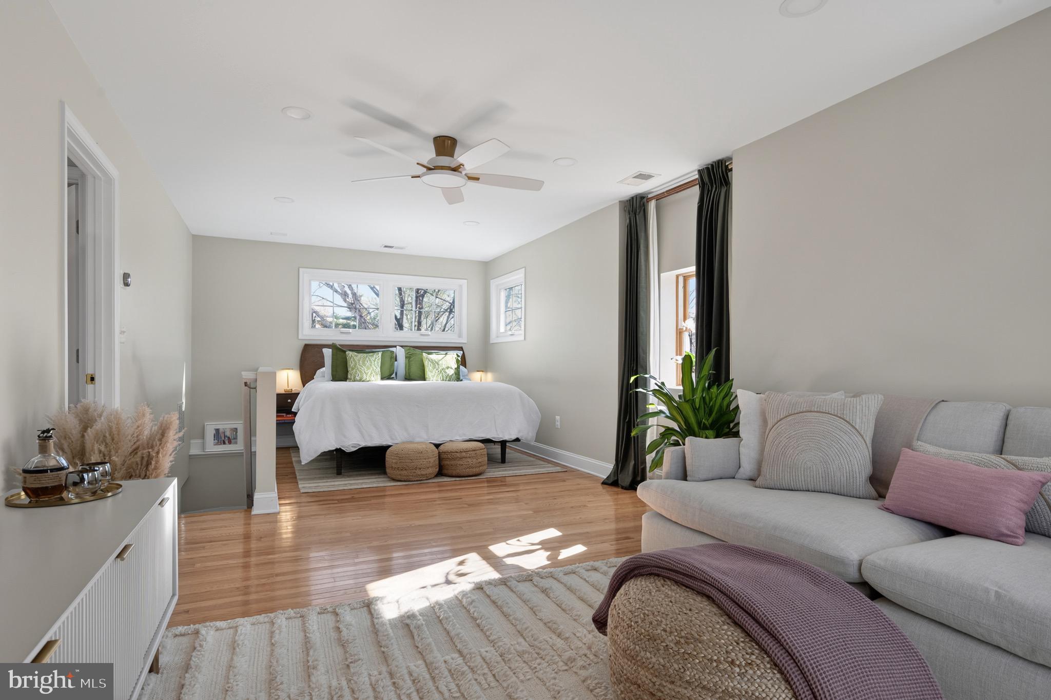 ROSEMONT PARK - Residential