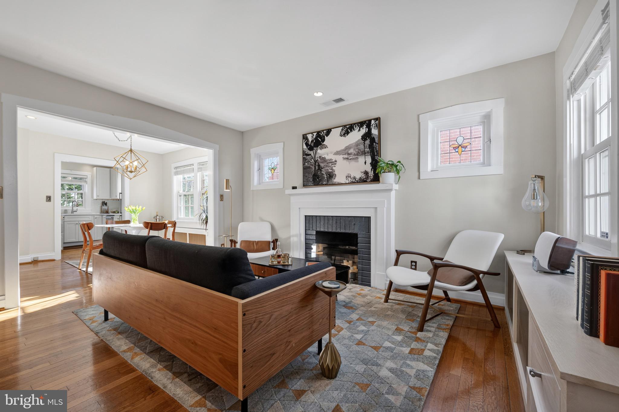 ROSEMONT PARK - Residential