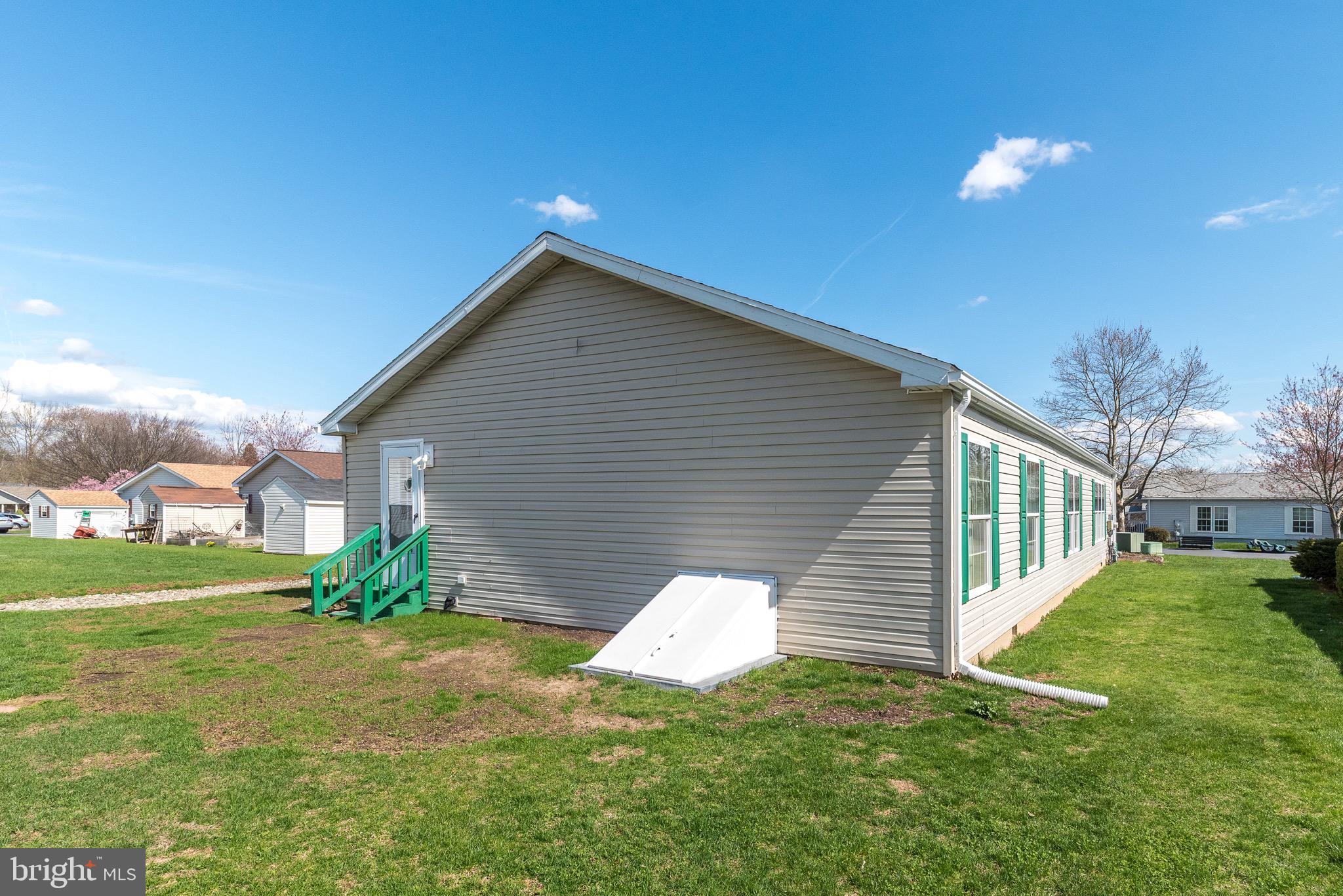 WILLOW RUN - Residential