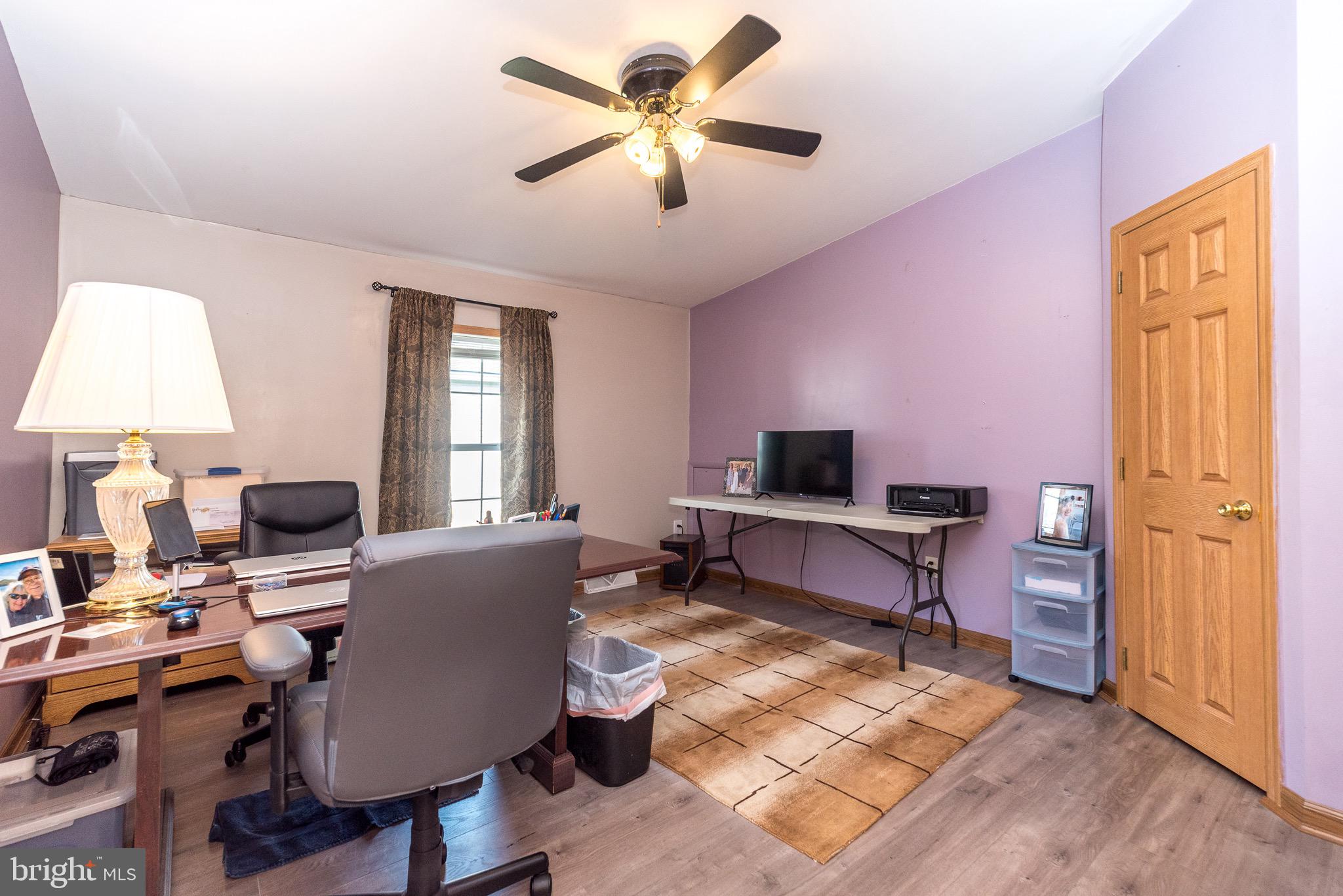 WILLOW RUN - Residential