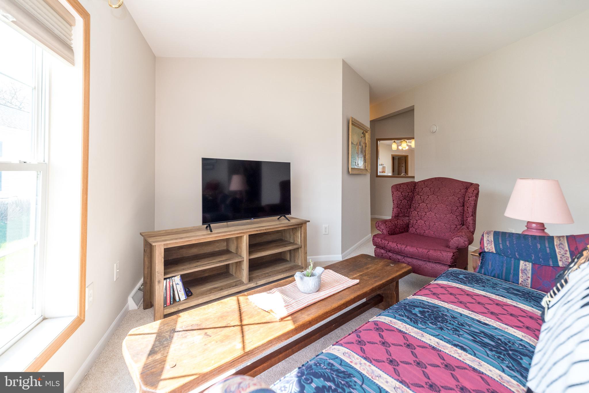 WILLOW RUN - Residential