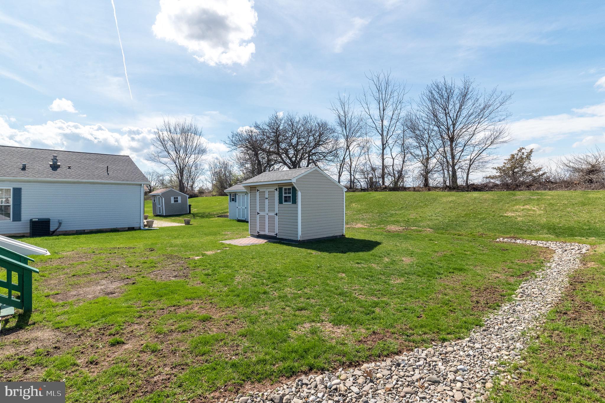 WILLOW RUN - Residential