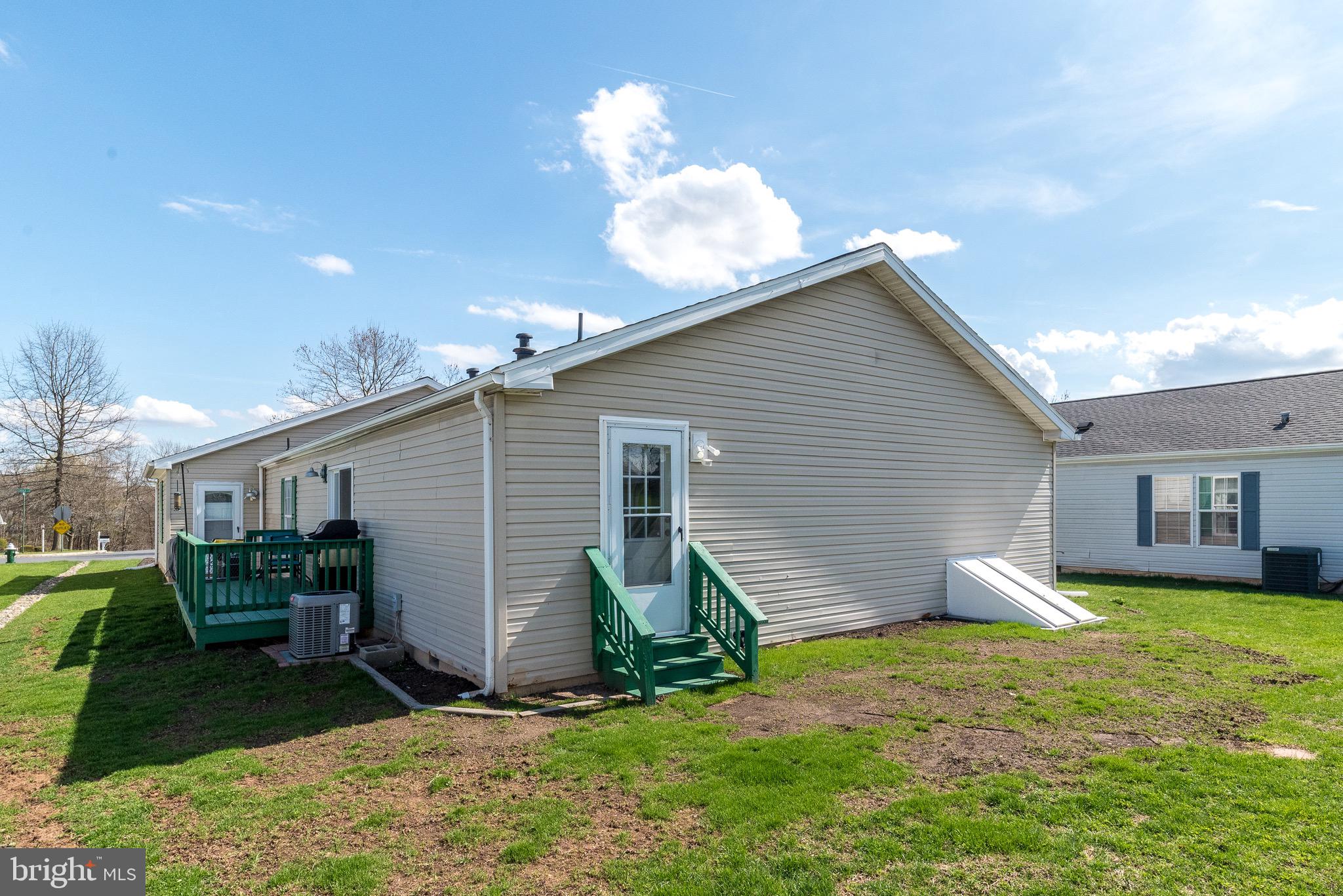 WILLOW RUN - Residential