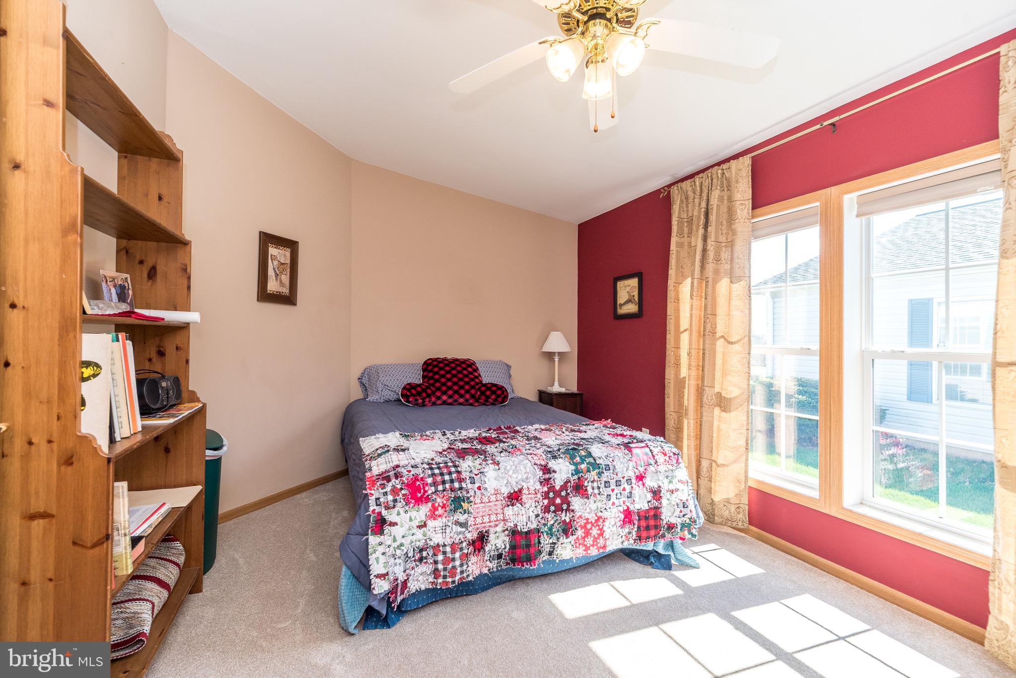 WILLOW RUN - Residential