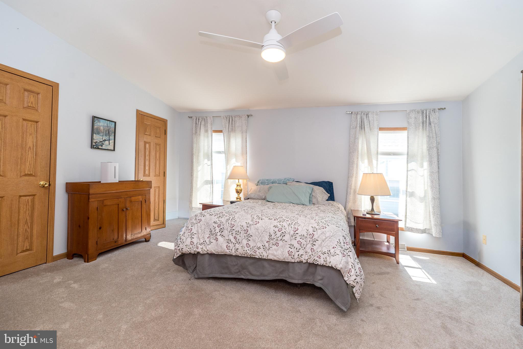 WILLOW RUN - Residential