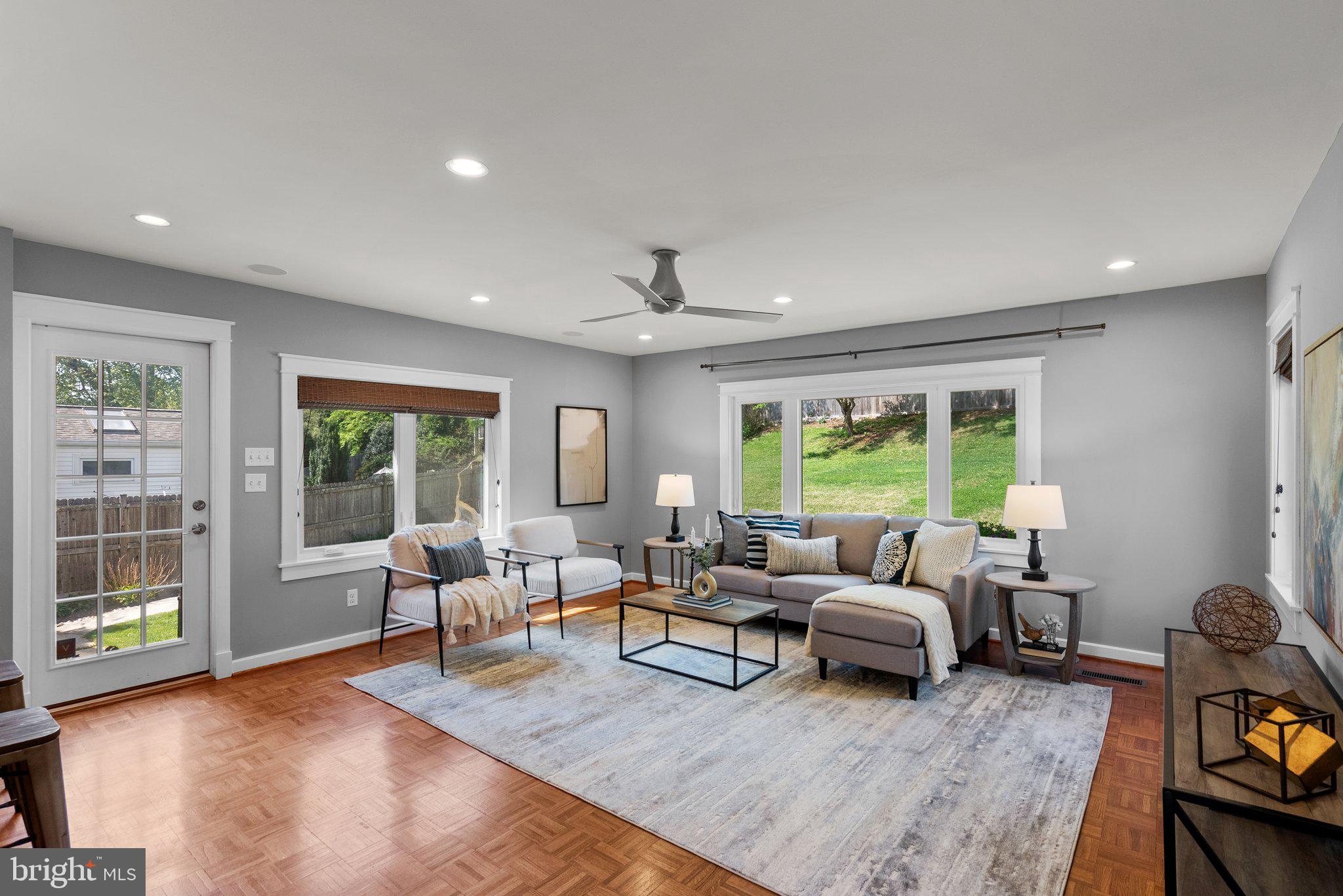 FRANKLIN PARK - Residential