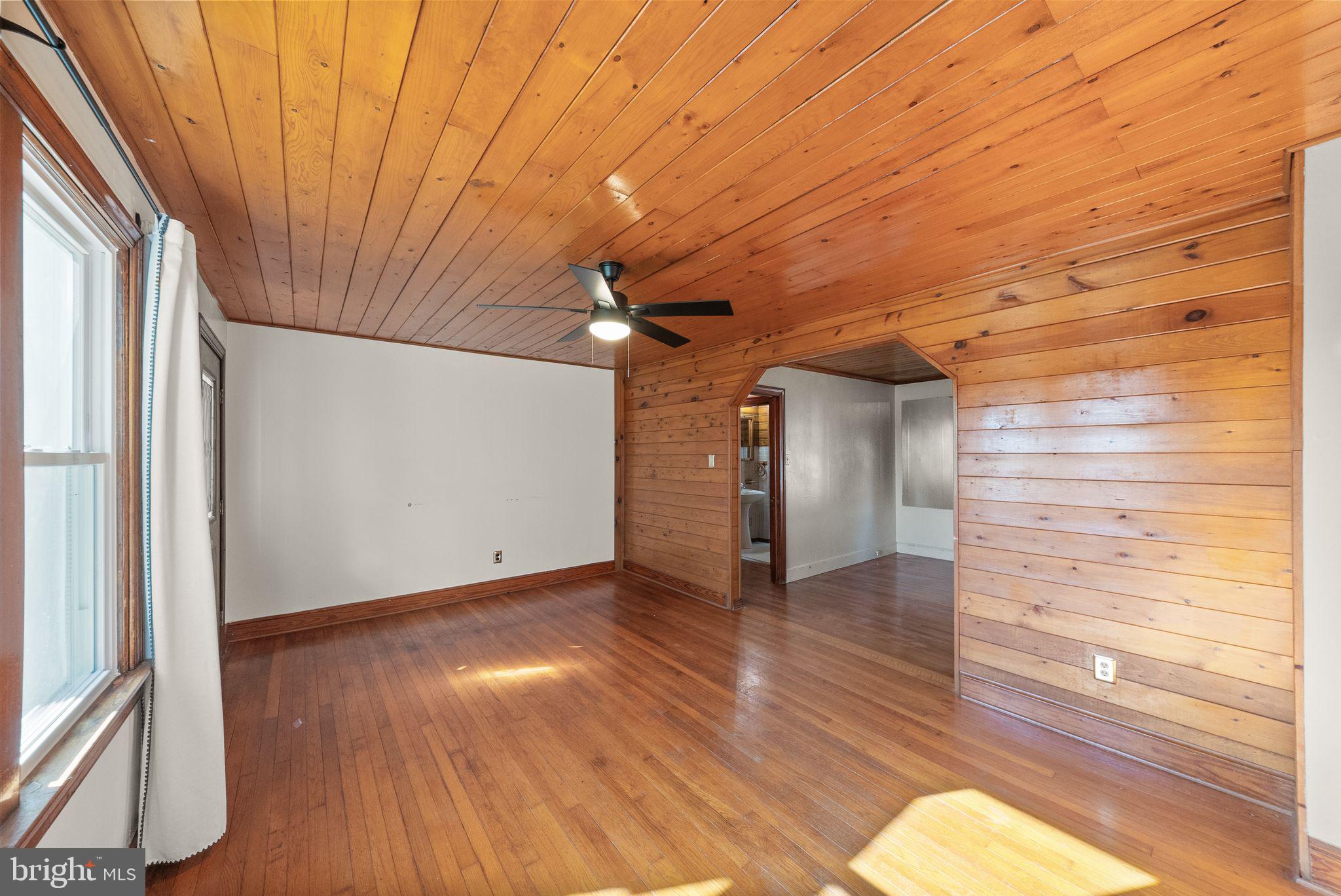 2228 POPLAR ROAD