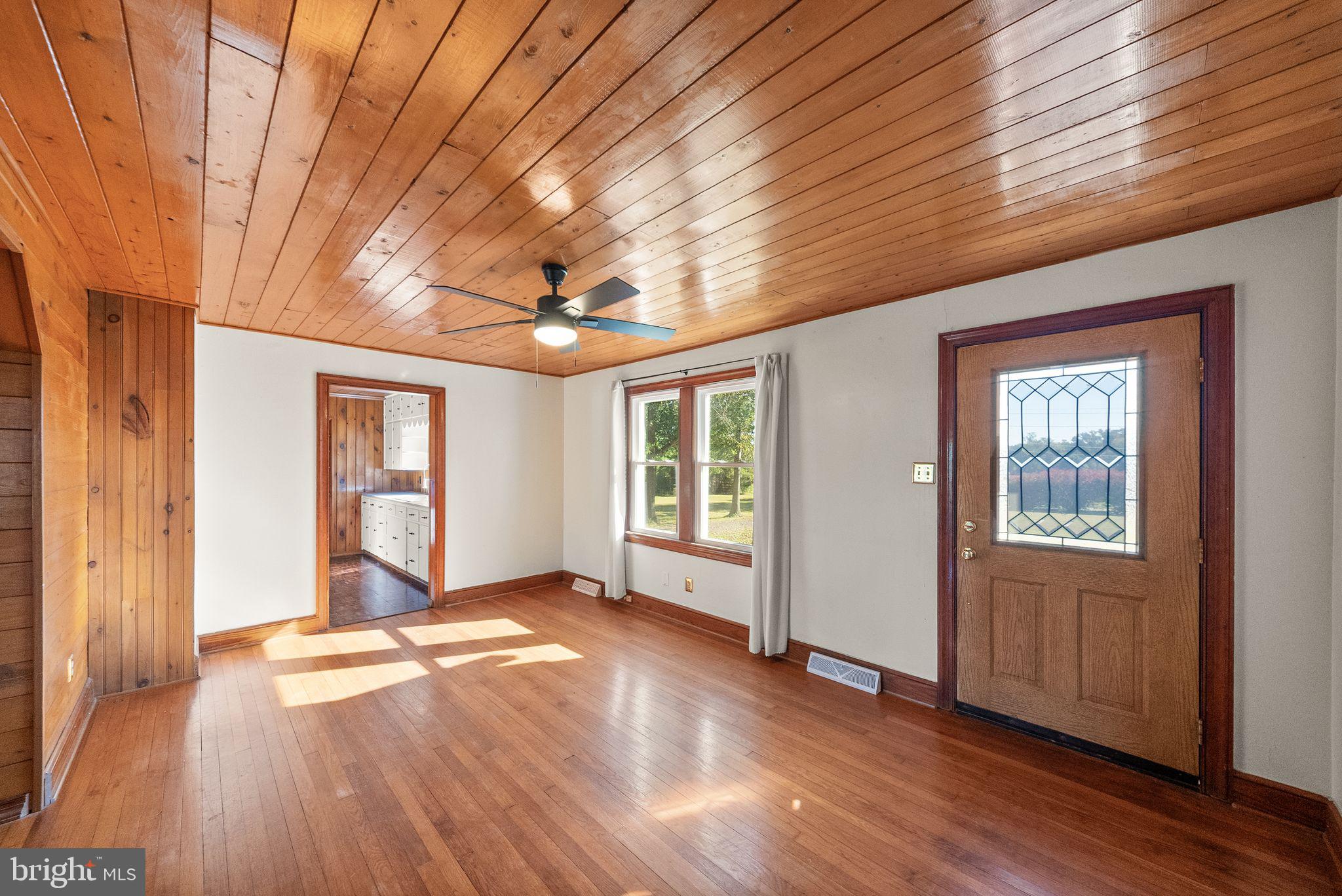 2228 POPLAR ROAD