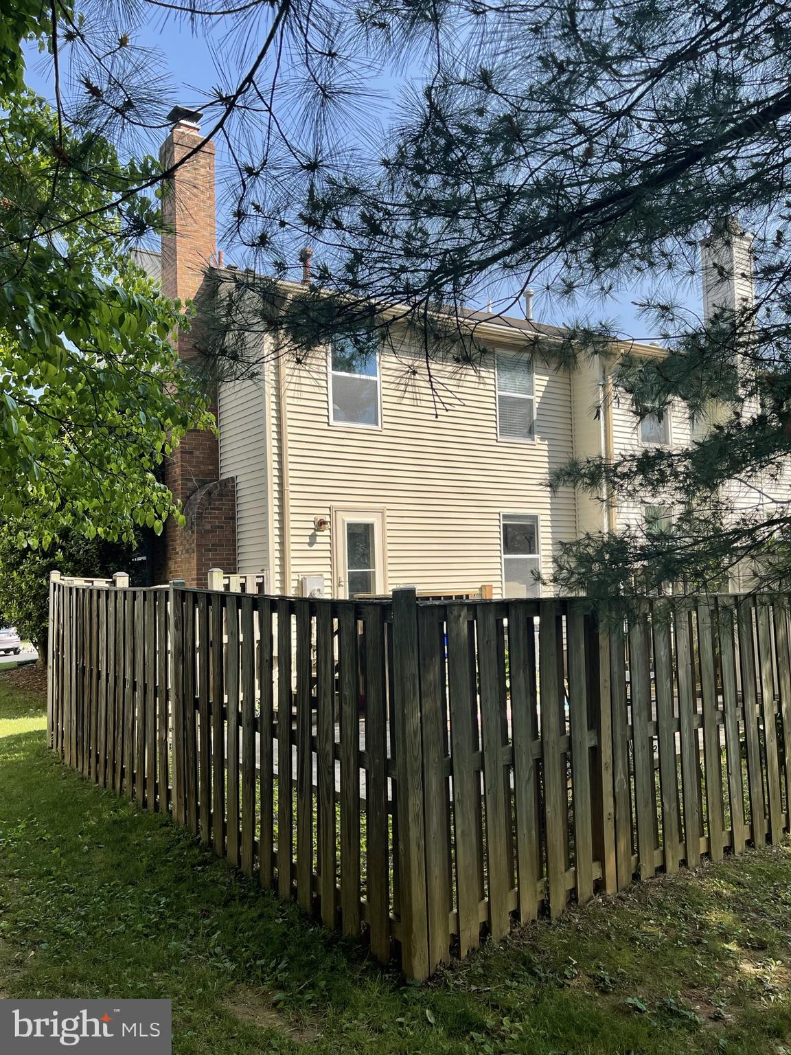 DUFIEF MILL ESTATES - Residential Lease