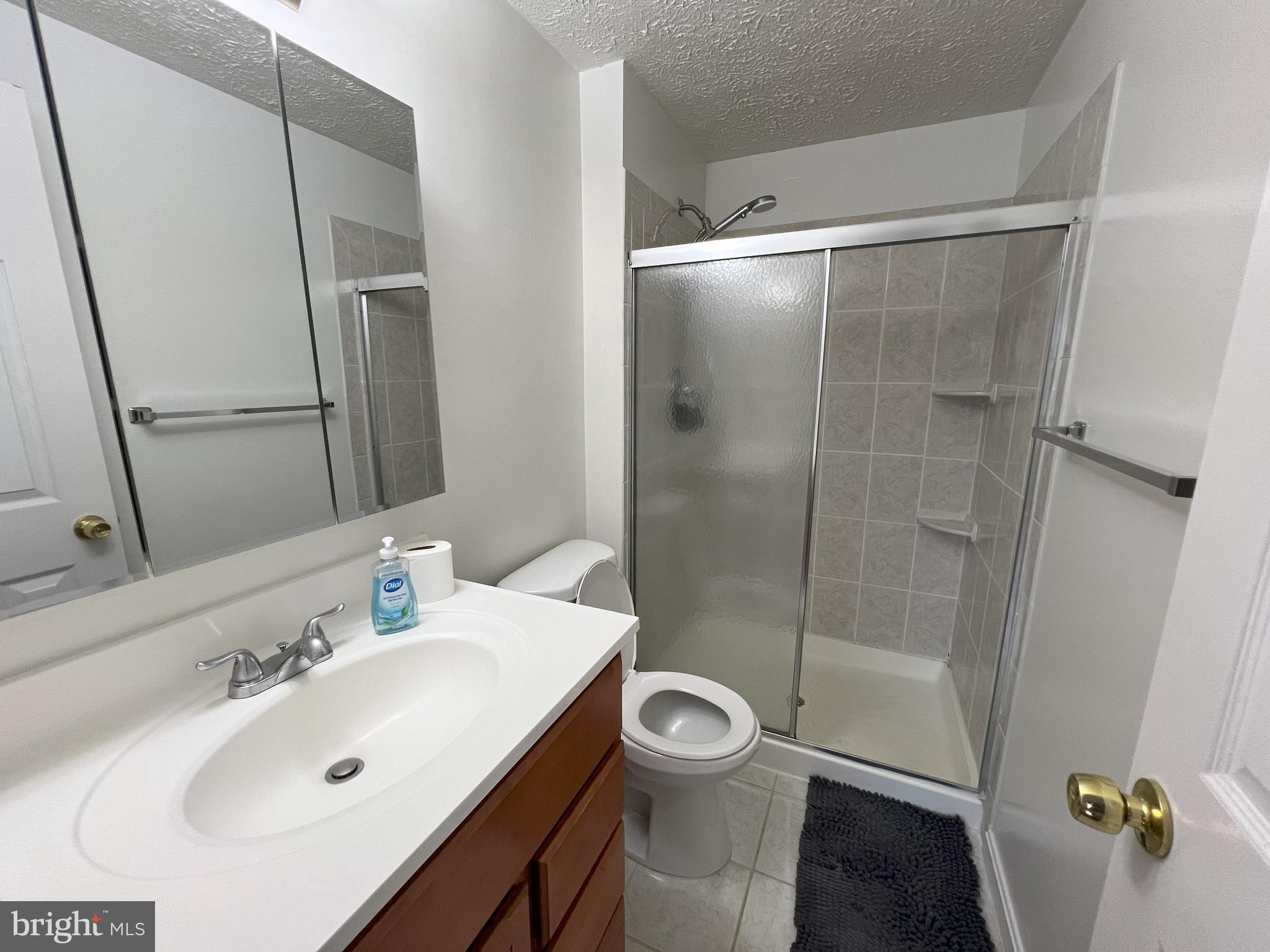 DUFIEF MILL ESTATES - Residential Lease