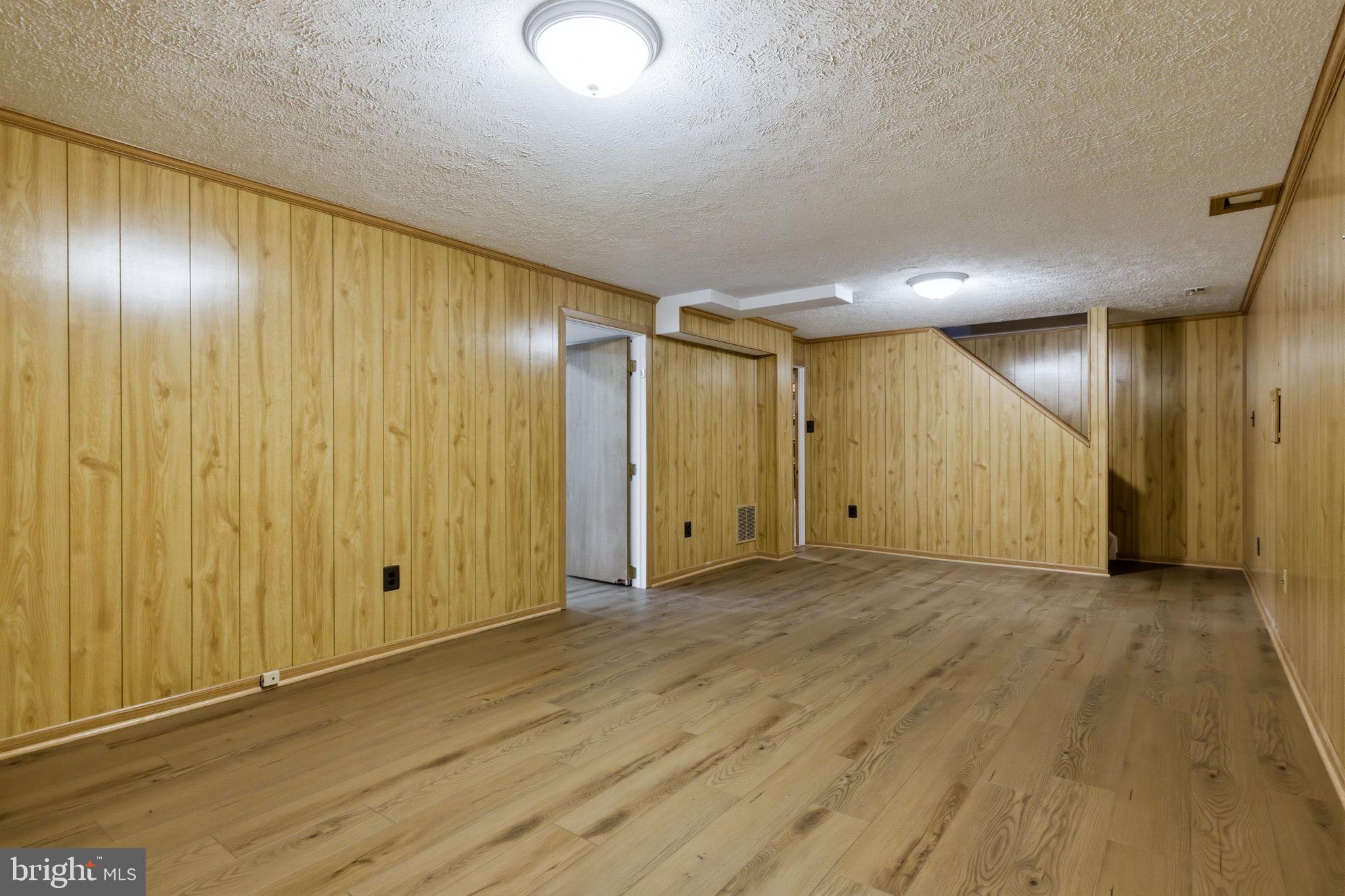 NORTH SPRINGFIELD PARK - Residential