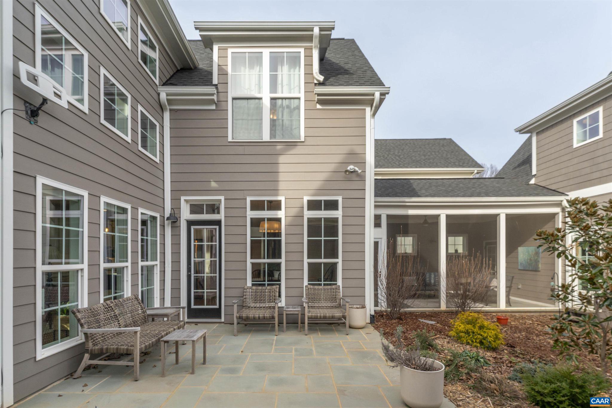 OLD TRAIL - Residential