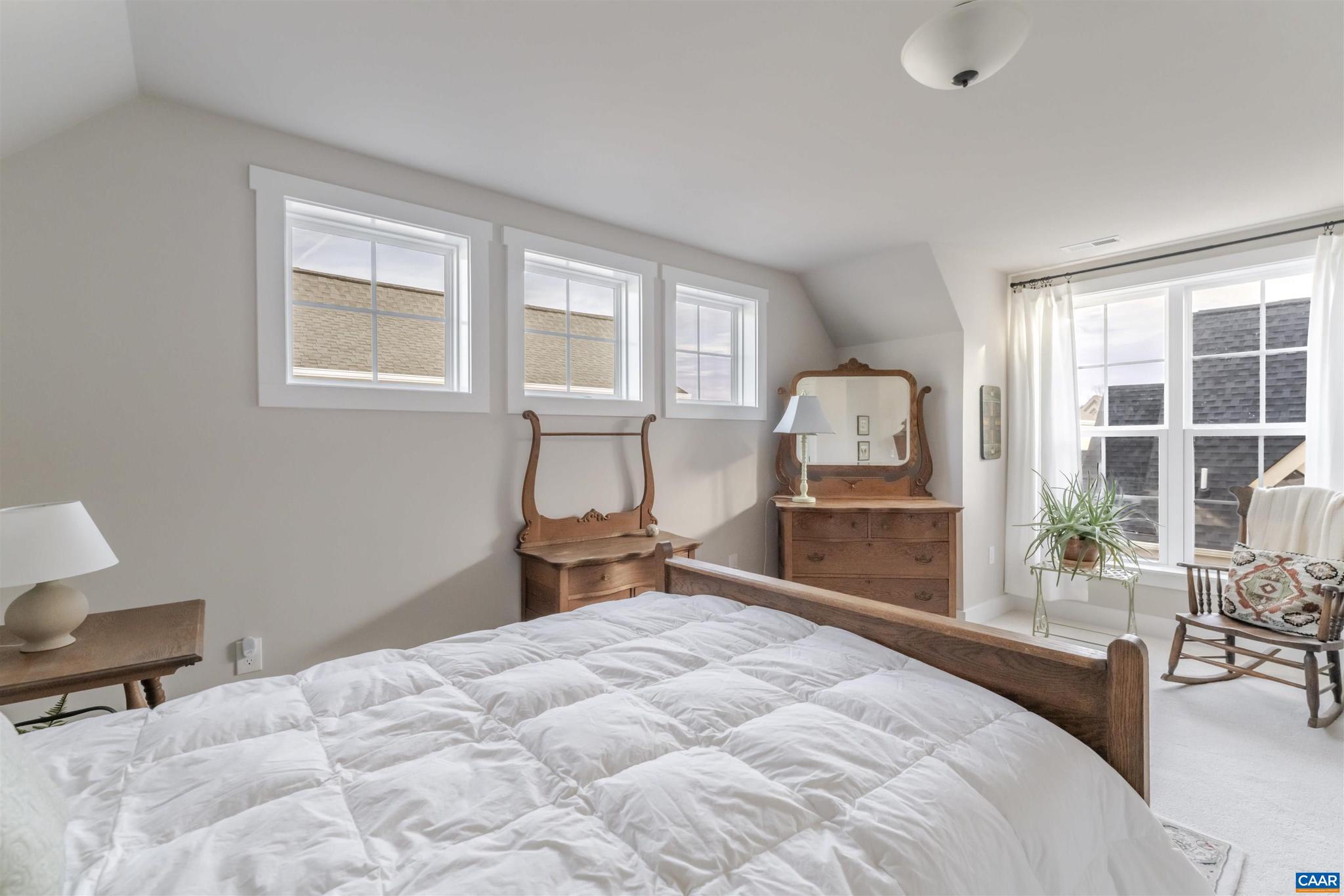 OLD TRAIL - Residential