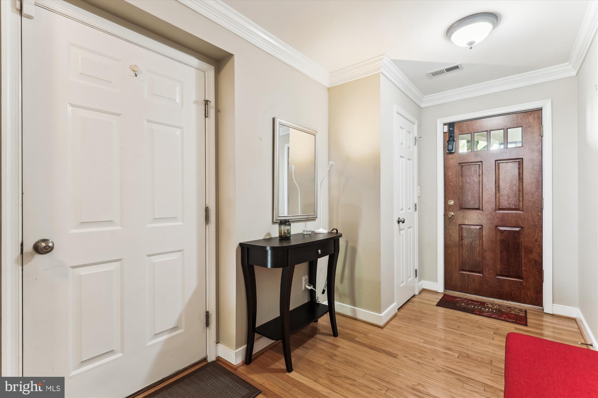 3814 WOODLAWN COURT