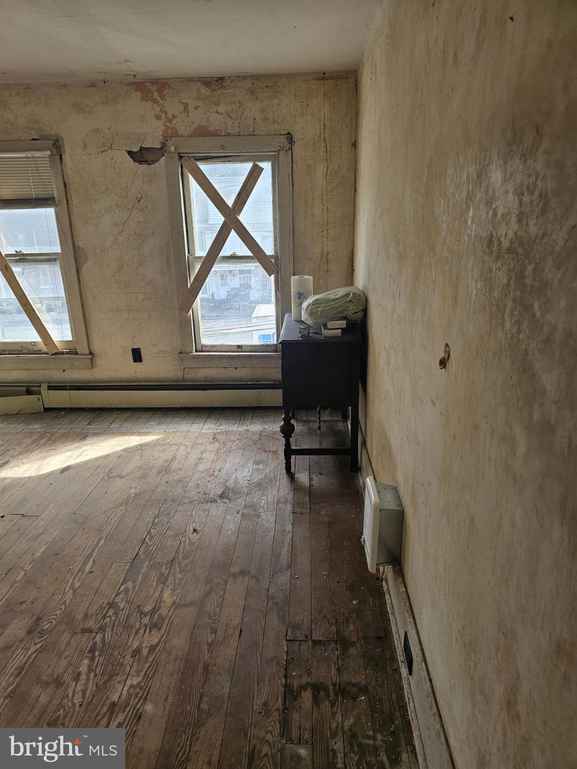 NONE AVAILABEL - Residential