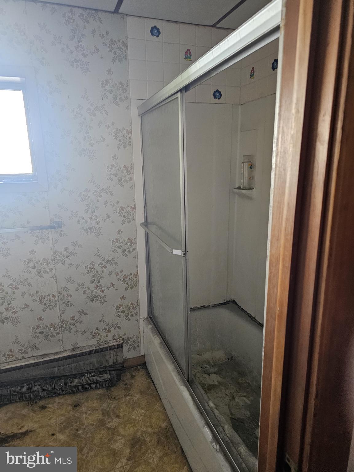 NONE AVAILABEL - Residential