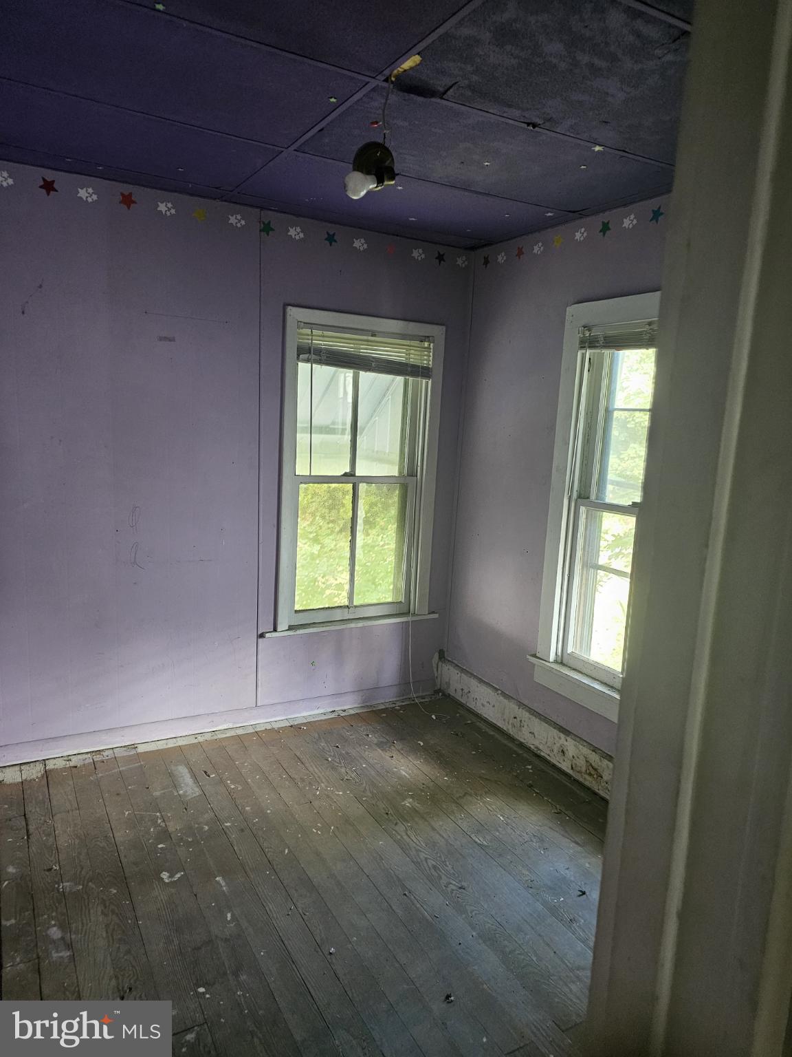 NONE AVAILABEL - Residential