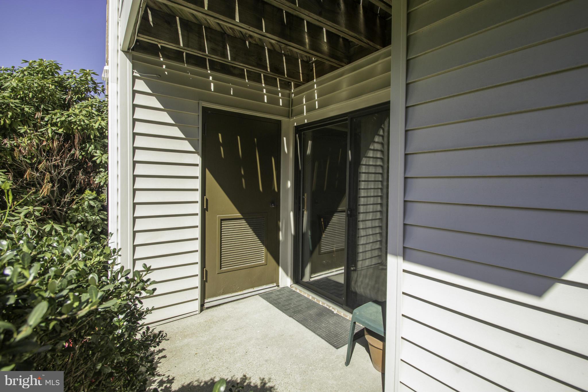 CASTLE HARBOUR CONDO - Residential