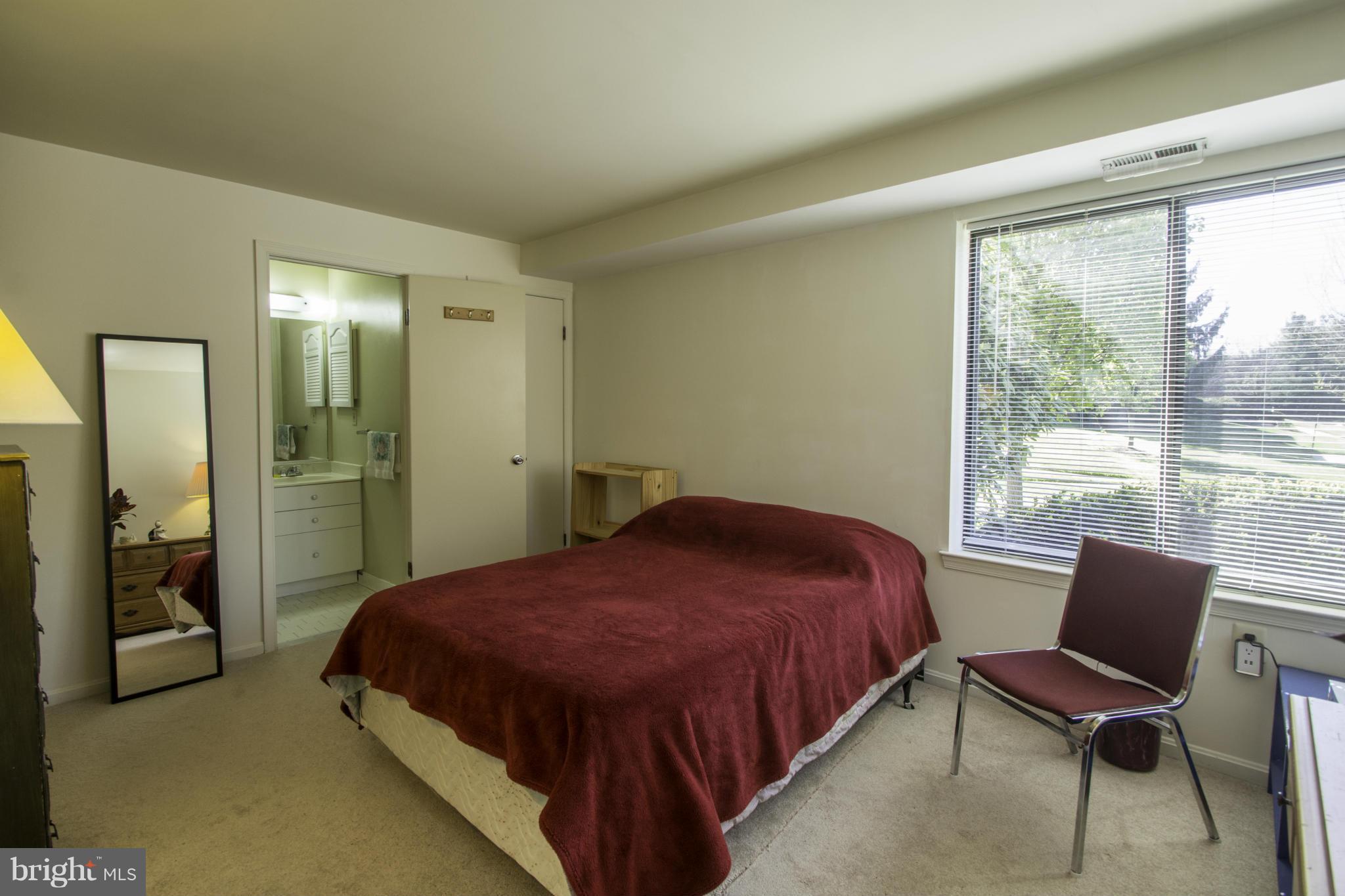 CASTLE HARBOUR CONDO - Residential