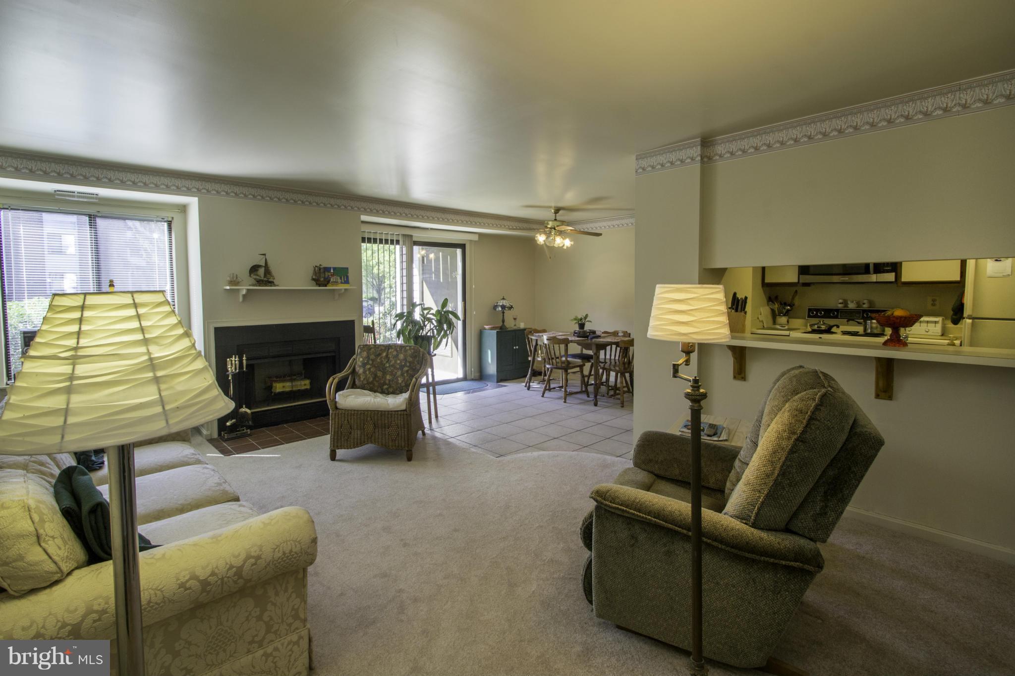 CASTLE HARBOUR CONDO - Residential