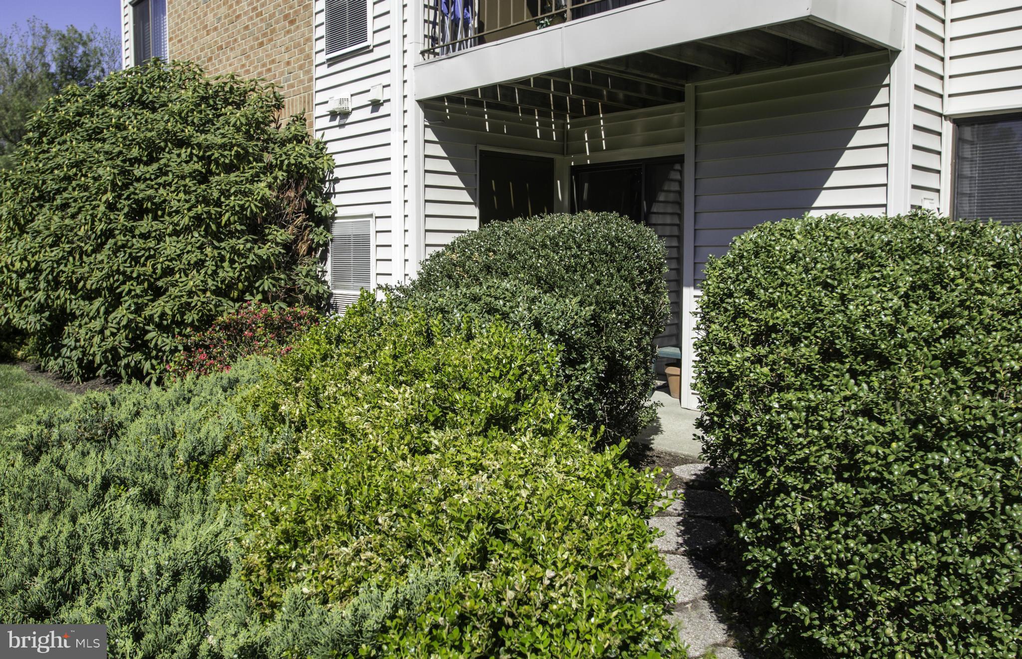 CASTLE HARBOUR CONDO - Residential