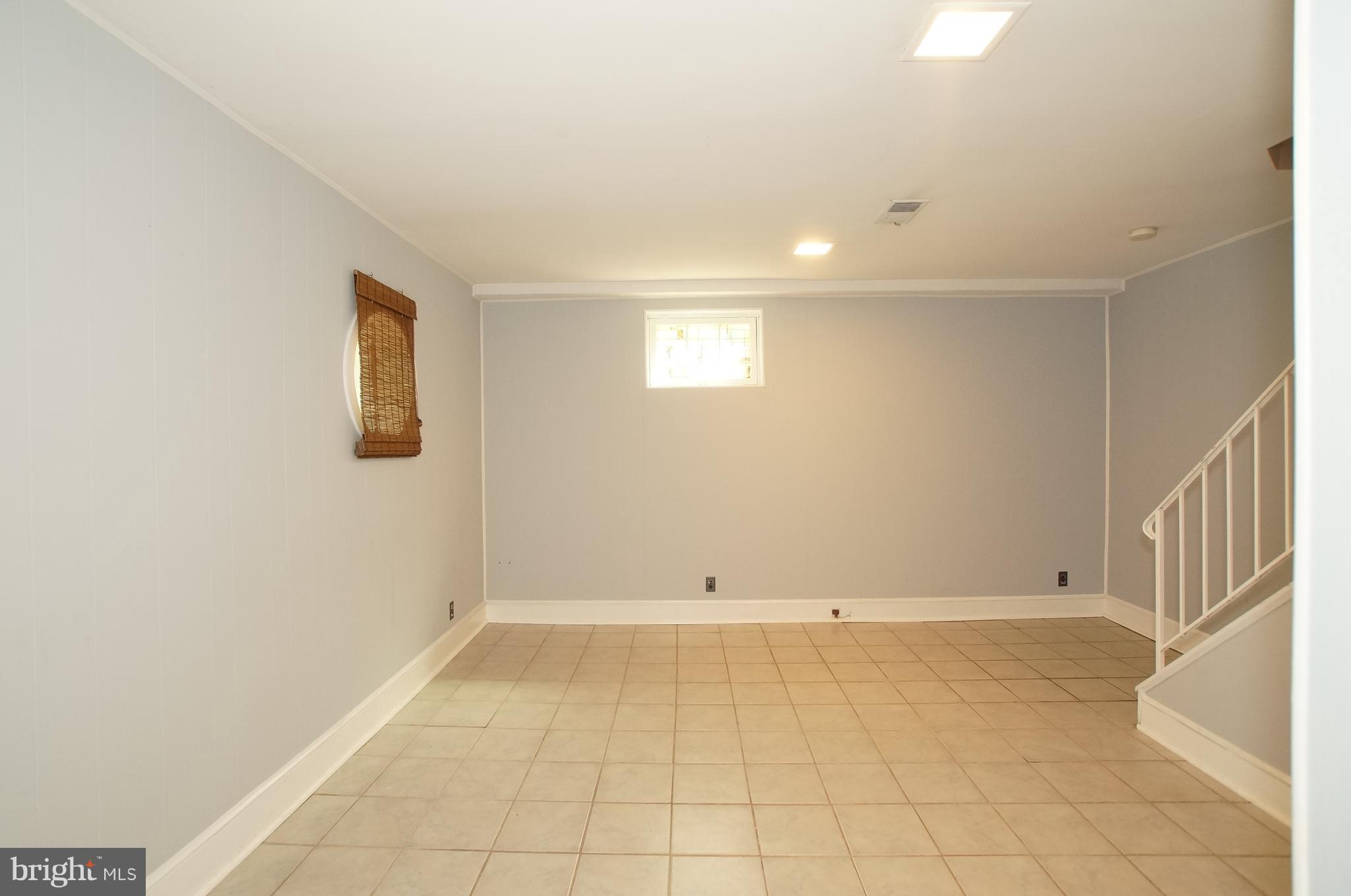 FAIRLINGTON - Residential Lease