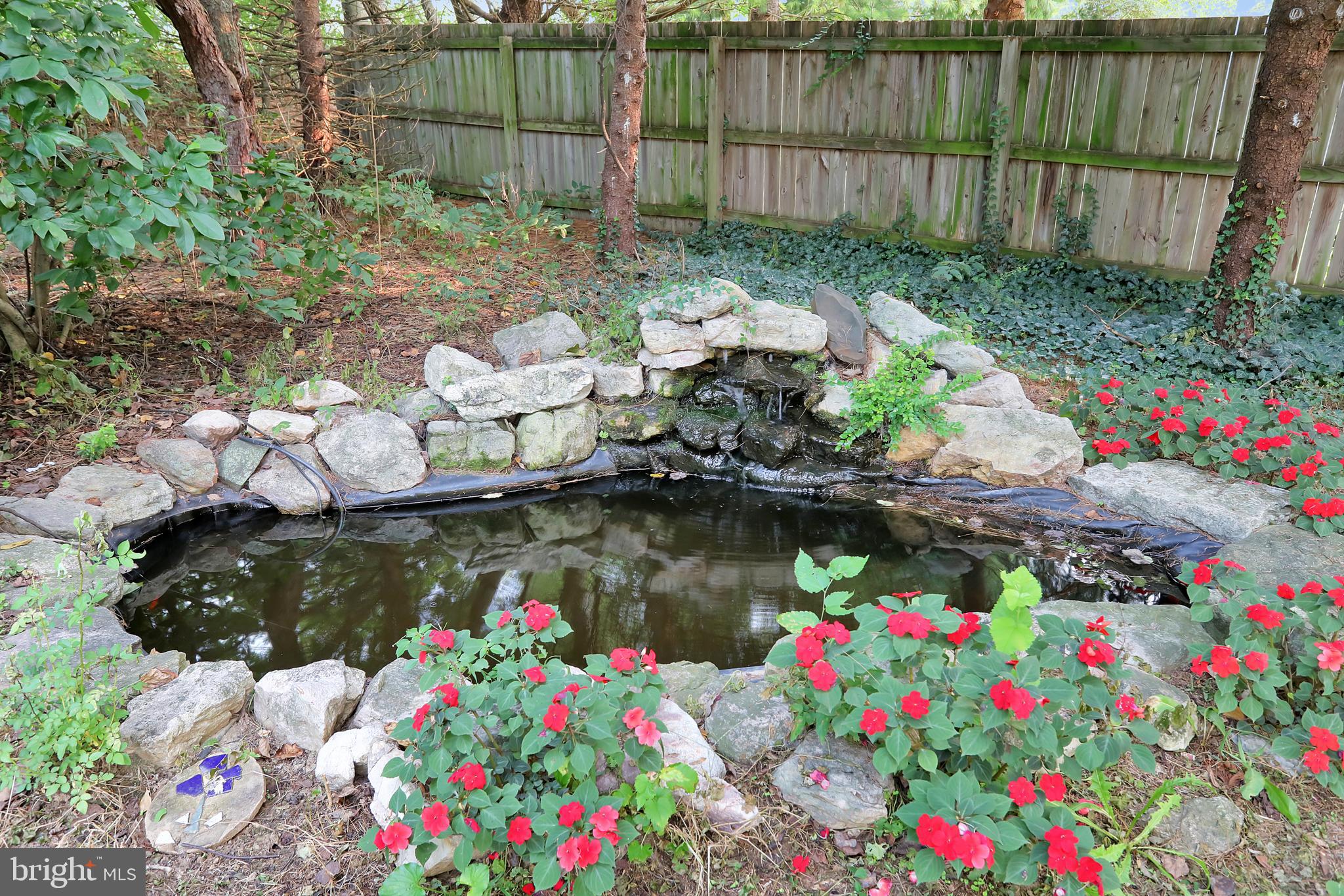 WEYERS CAVE - Residential