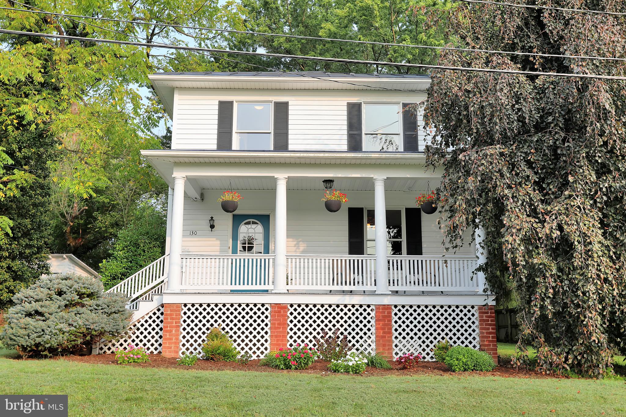 WEYERS CAVE - Residential