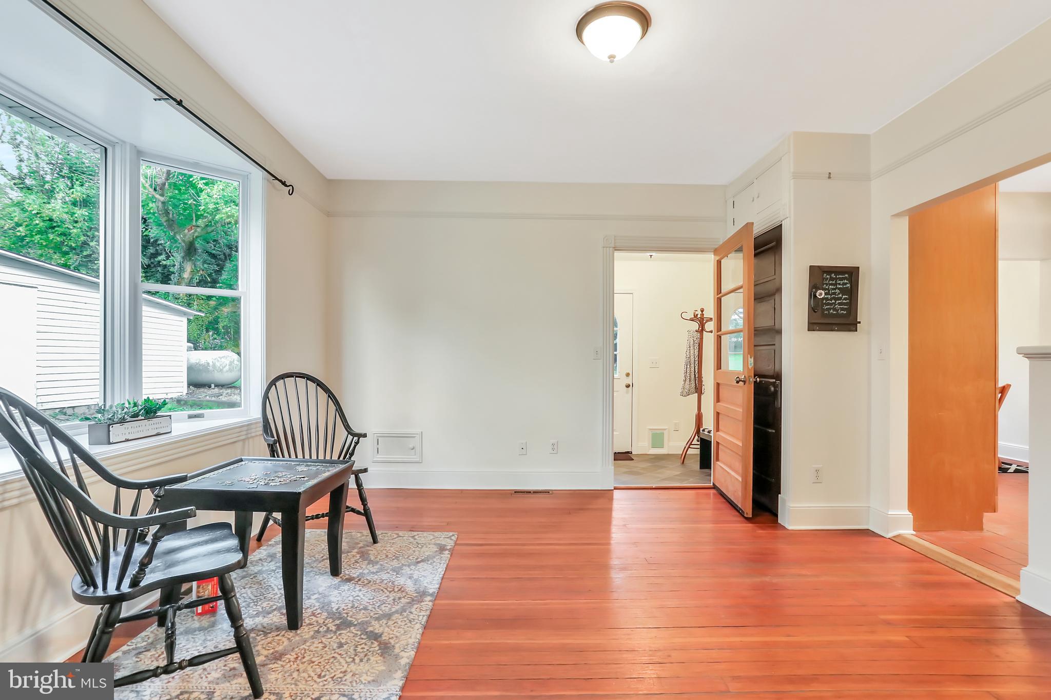 WEYERS CAVE - Residential