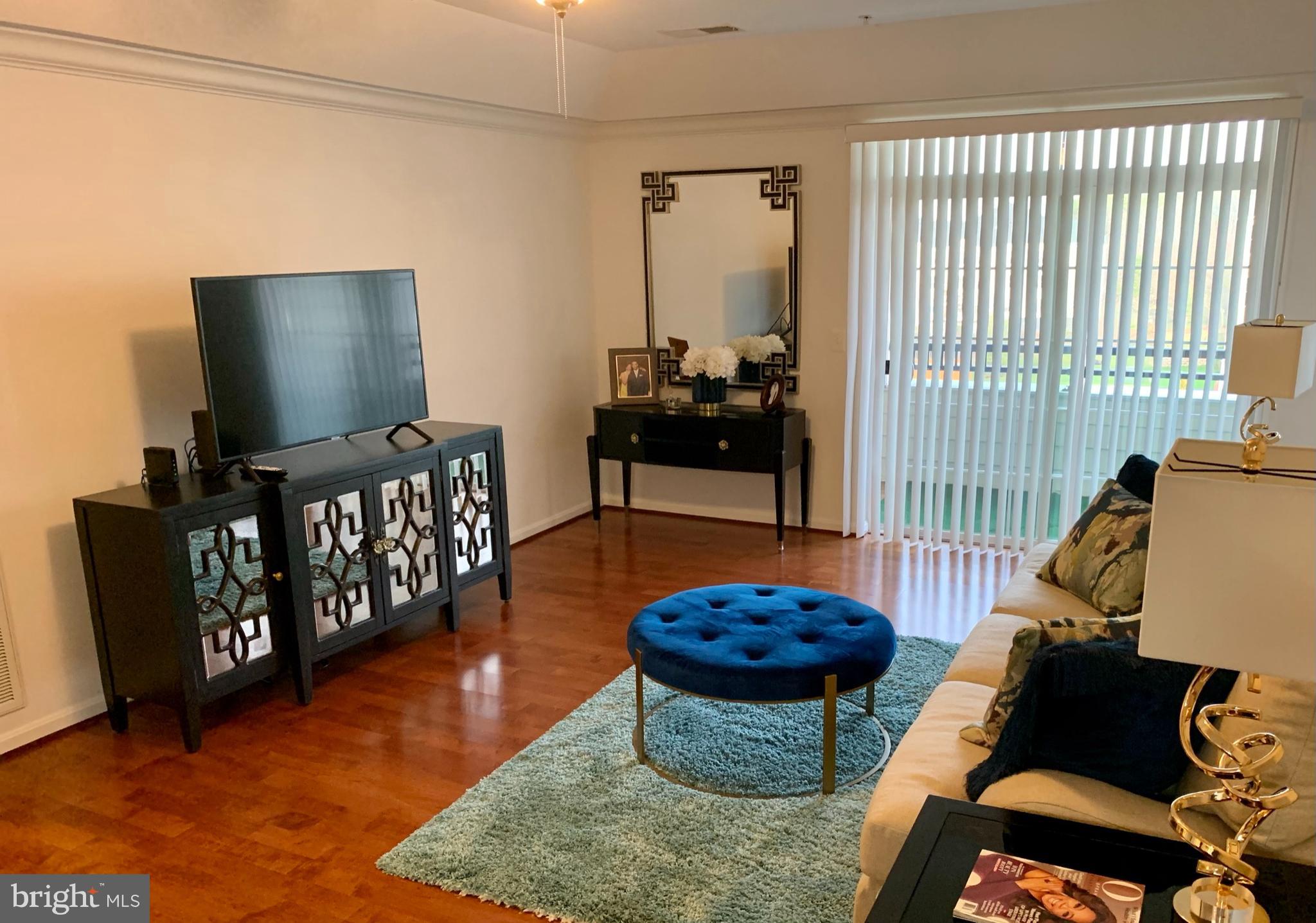 CEDAR RIDGE - Residential