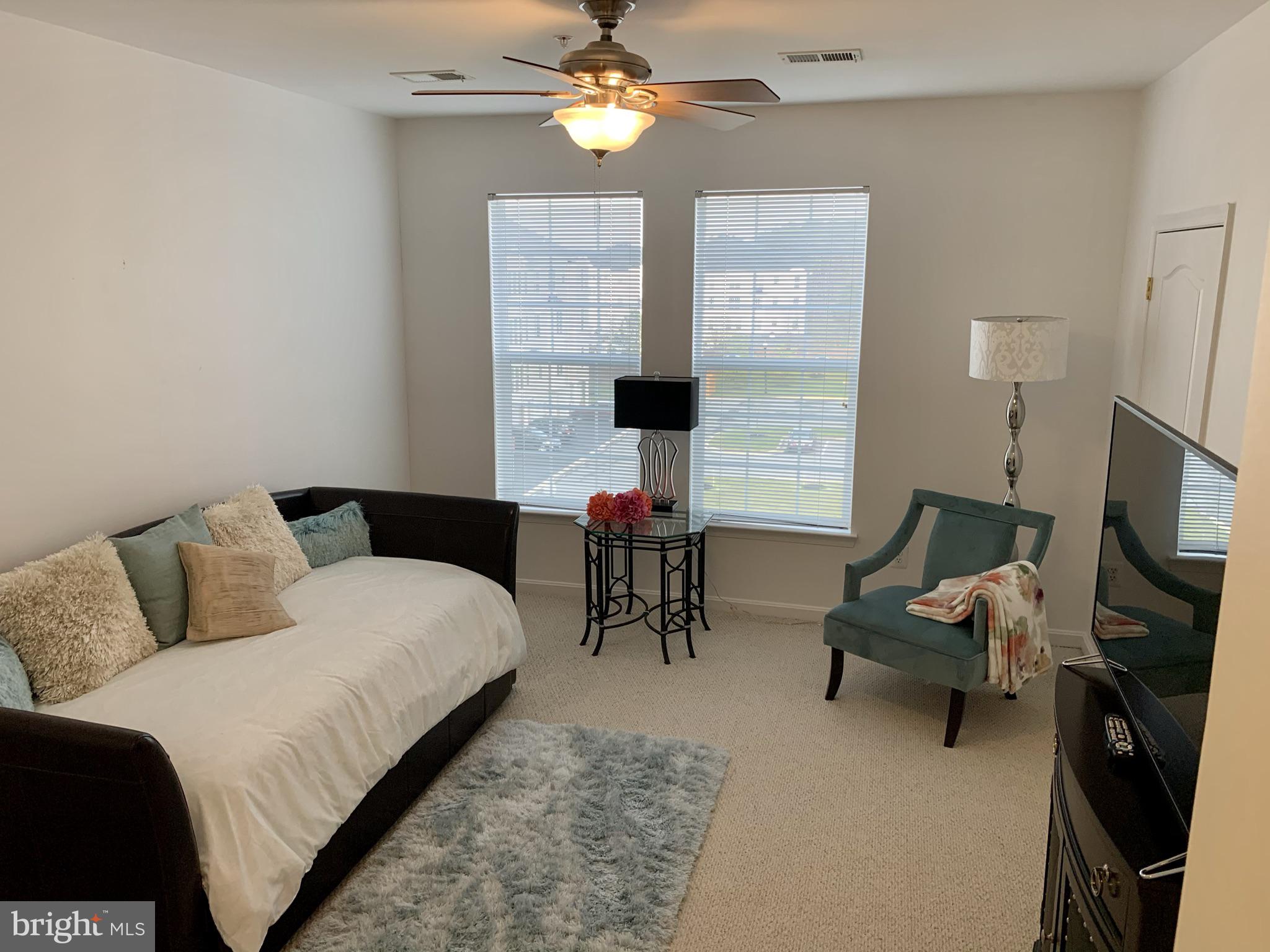 CEDAR RIDGE - Residential