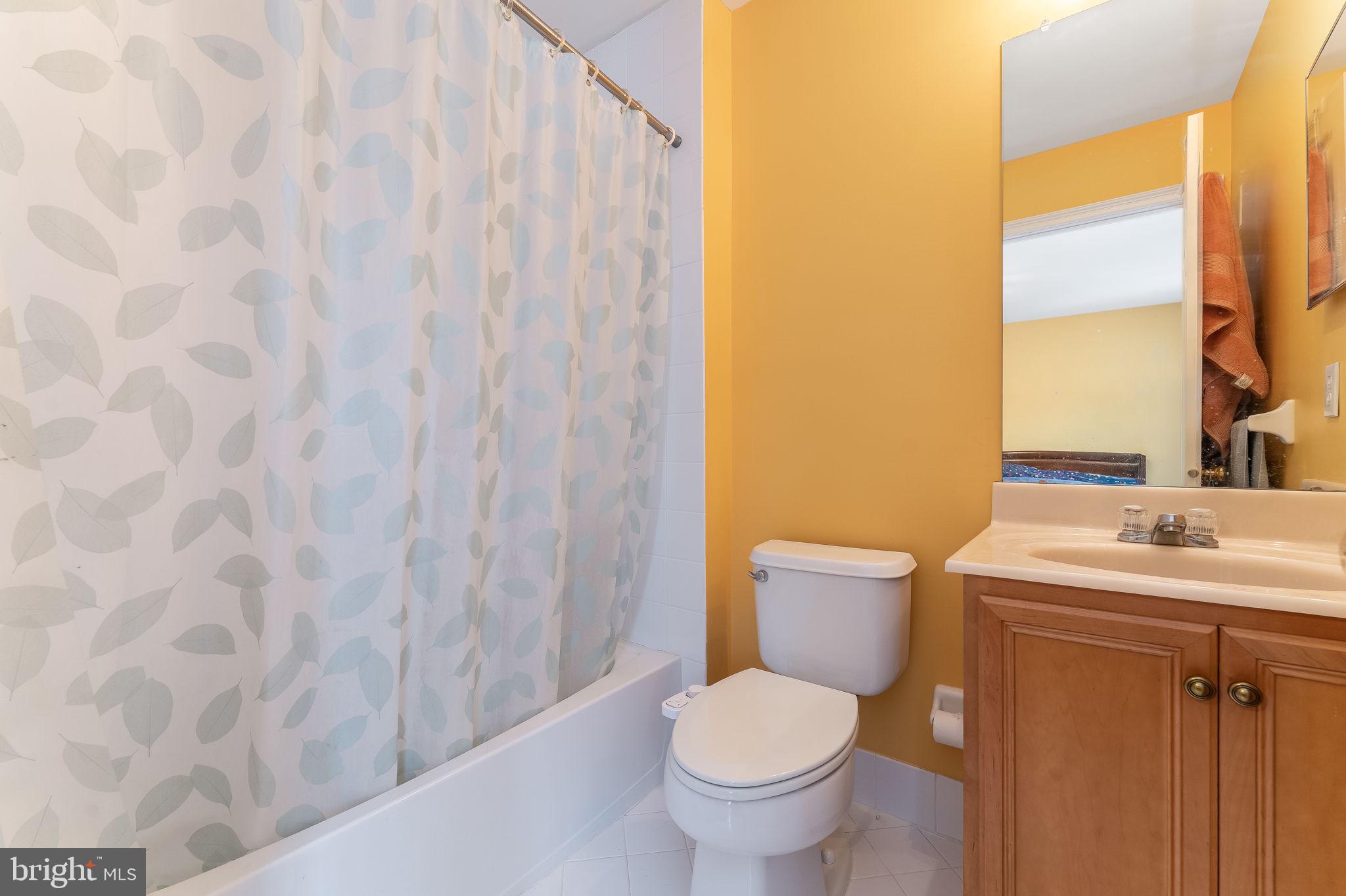 UPPER MOUNTAIN ESTS - Residential