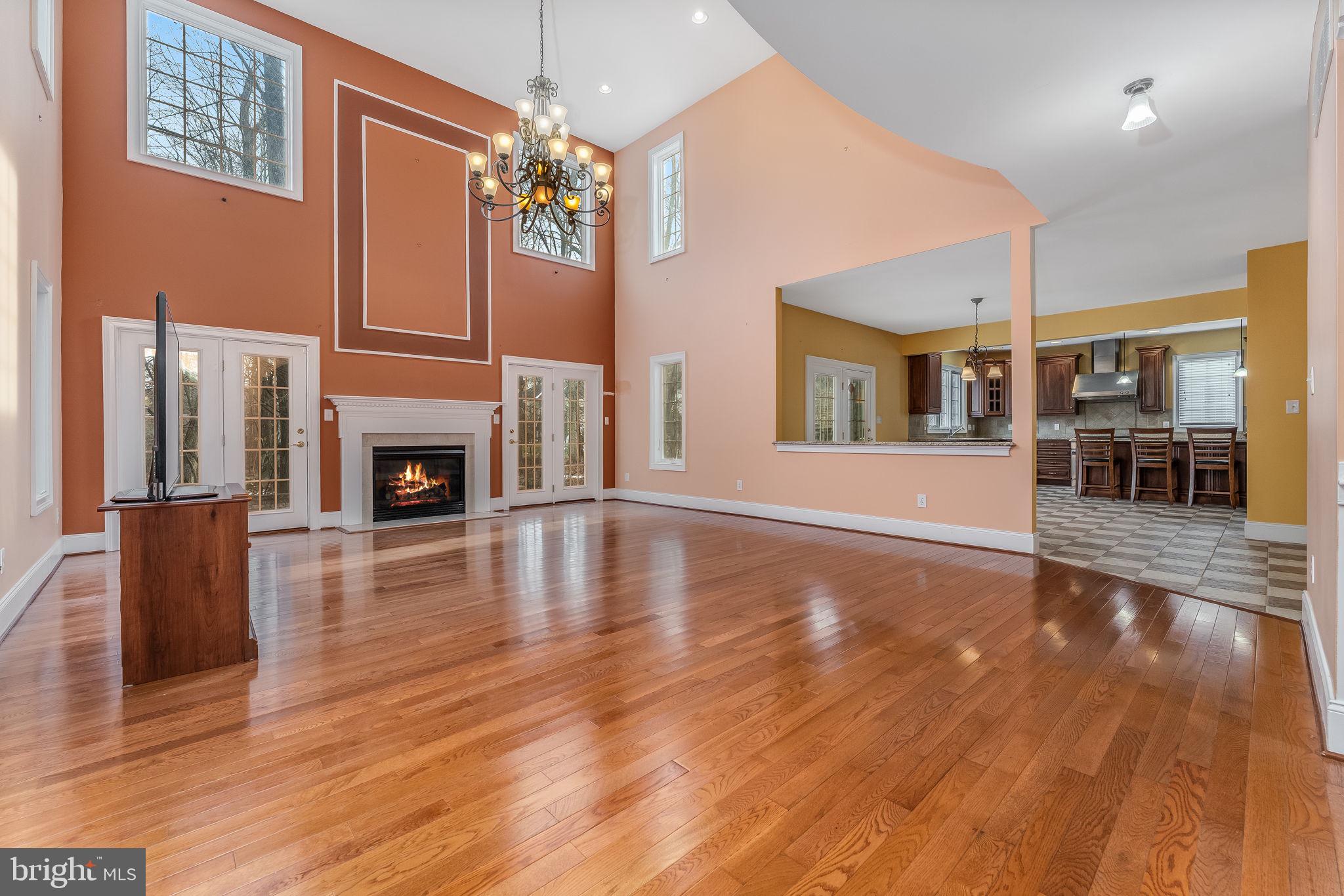 UPPER MOUNTAIN ESTS - Residential