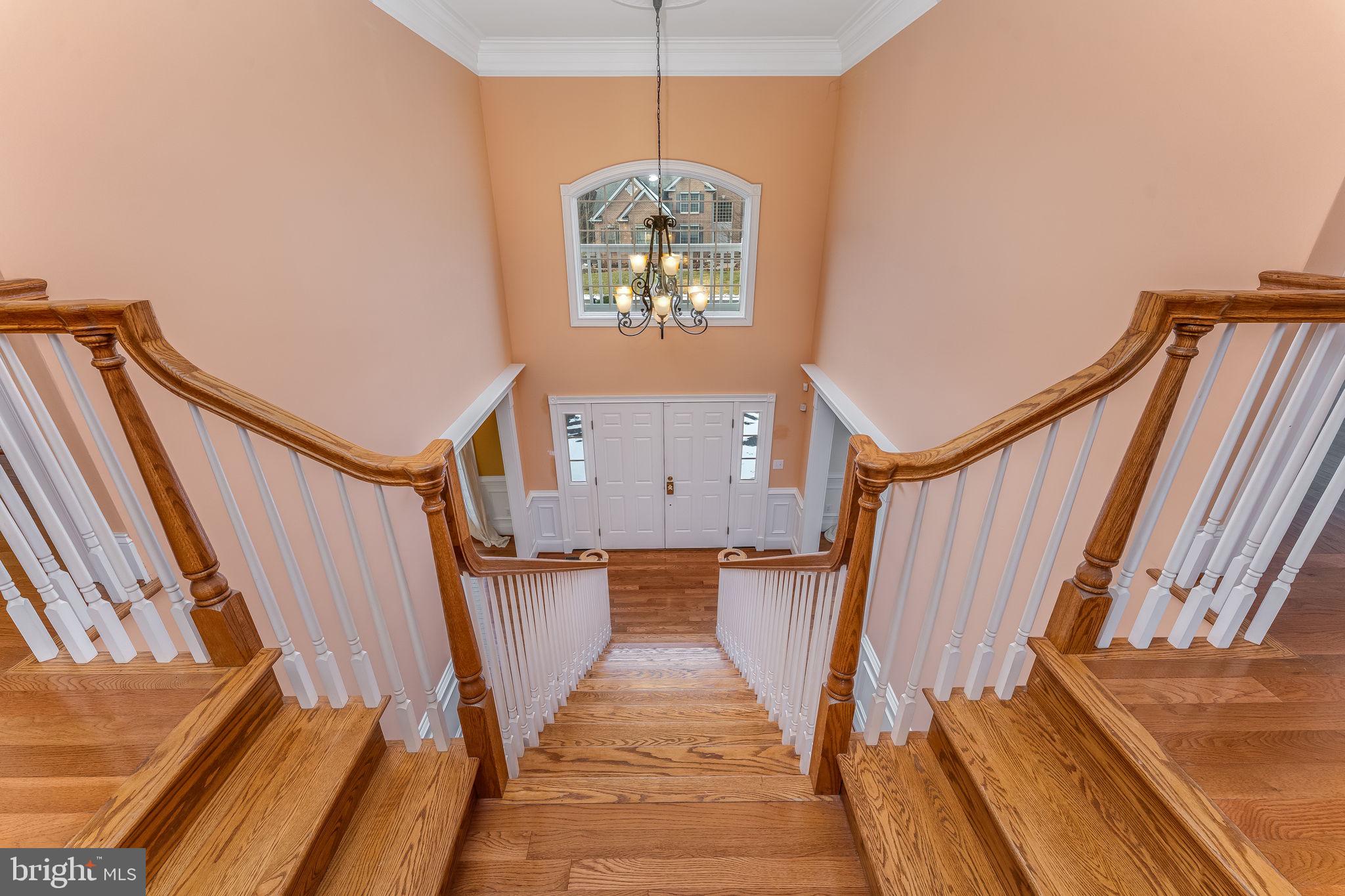 UPPER MOUNTAIN ESTS - Residential