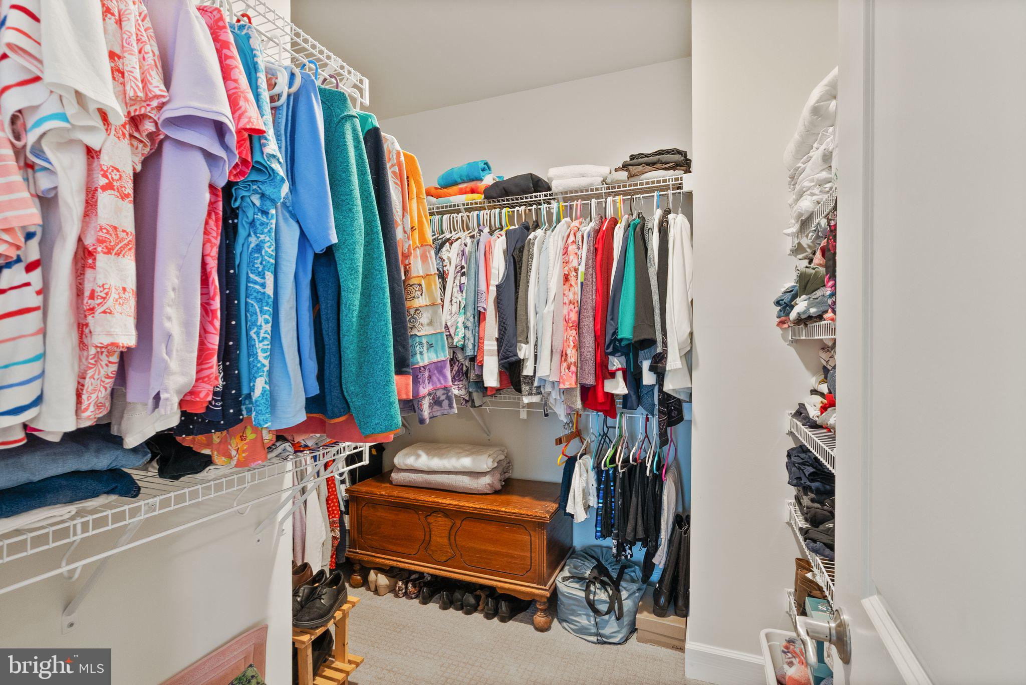 BRADLEY SQUARE - Residential