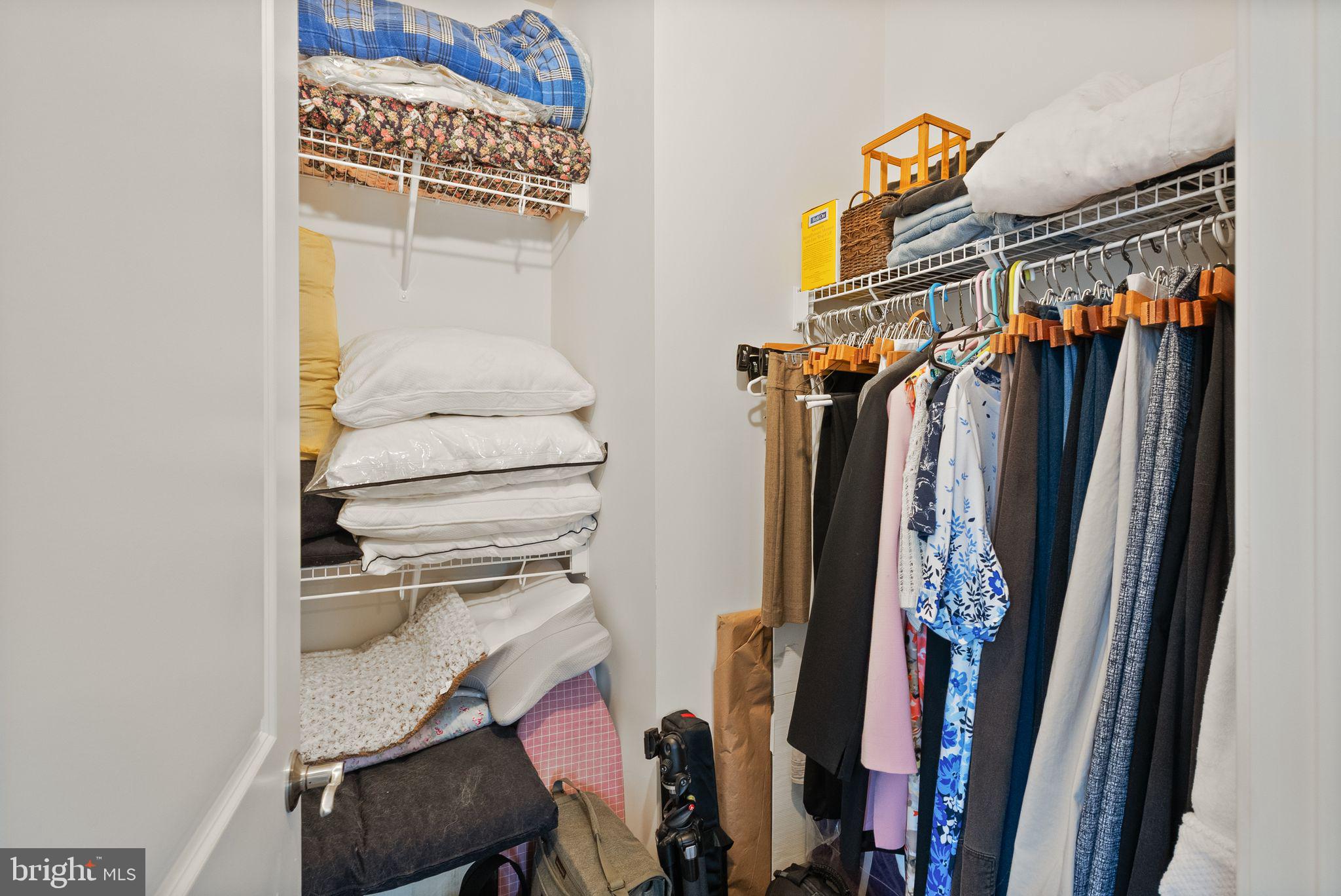 BRADLEY SQUARE - Residential