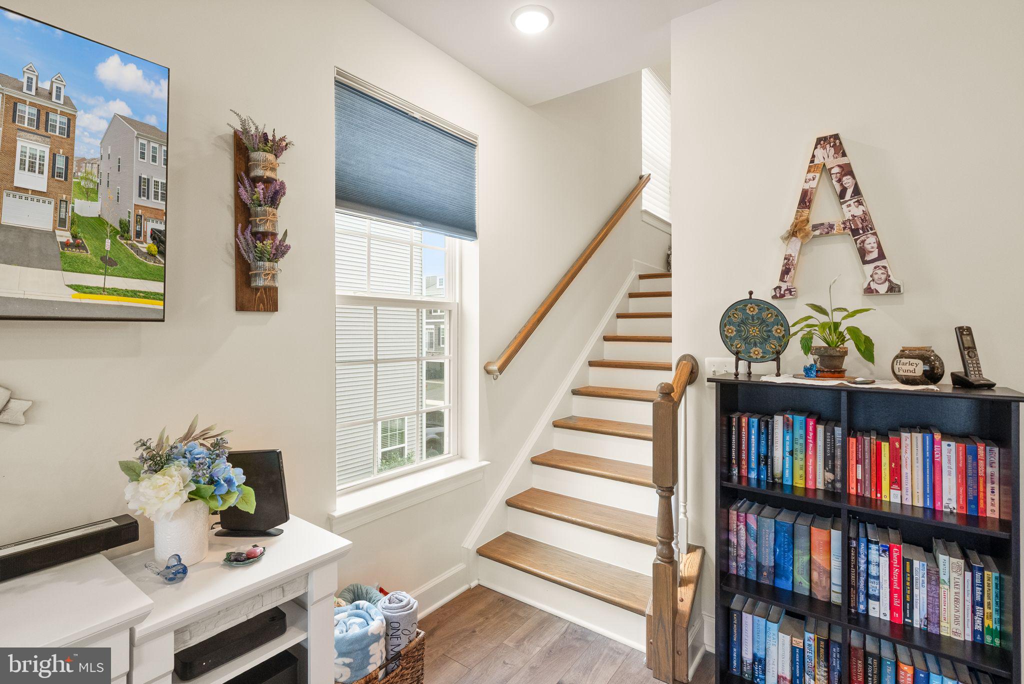 BRADLEY SQUARE - Residential