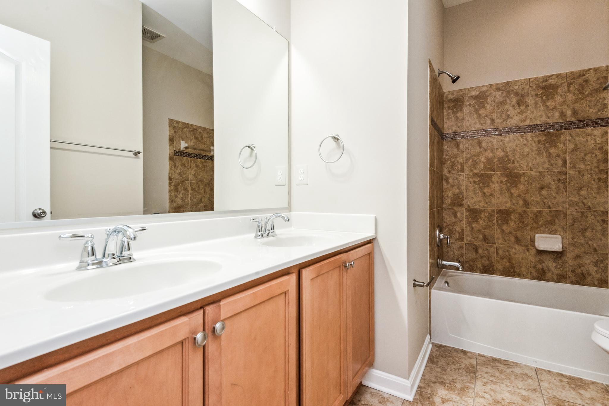 LONGLEAF - Residential