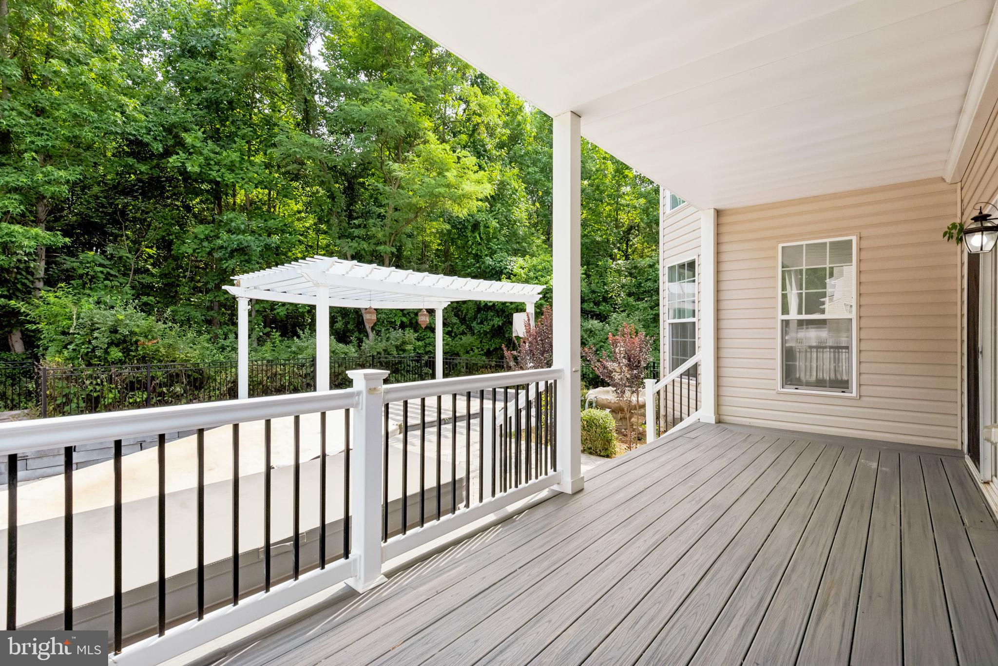 LONGLEAF - Residential