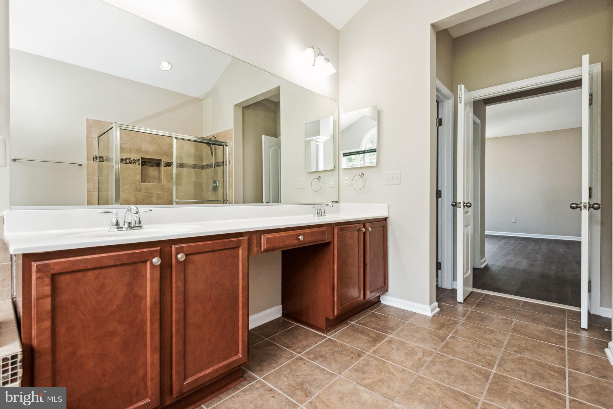 LONGLEAF - Residential