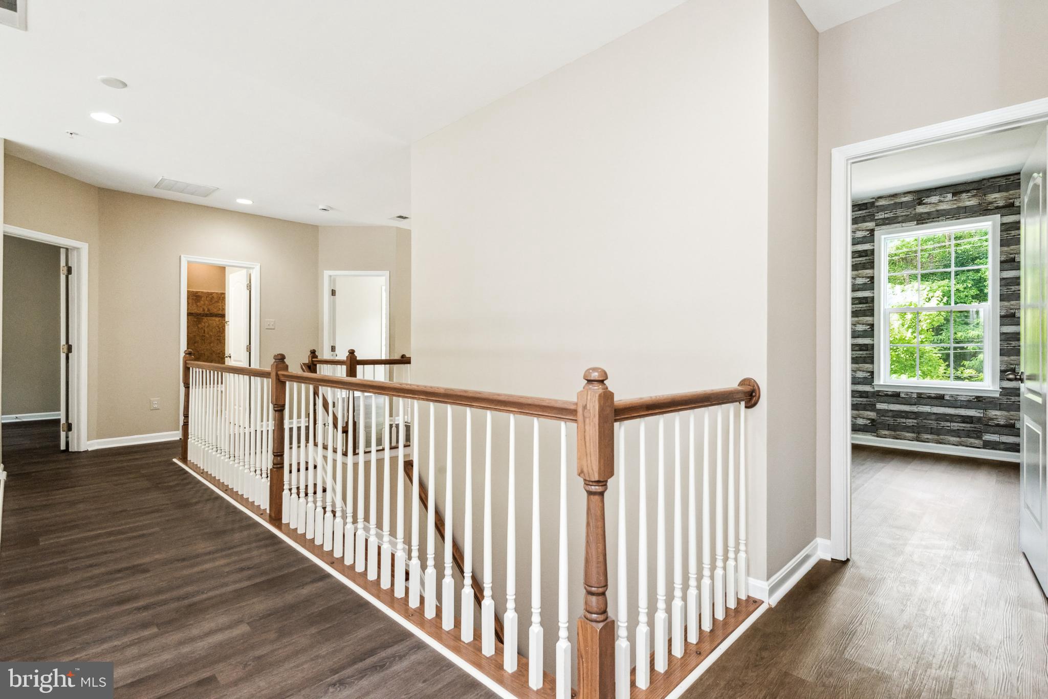 LONGLEAF - Residential