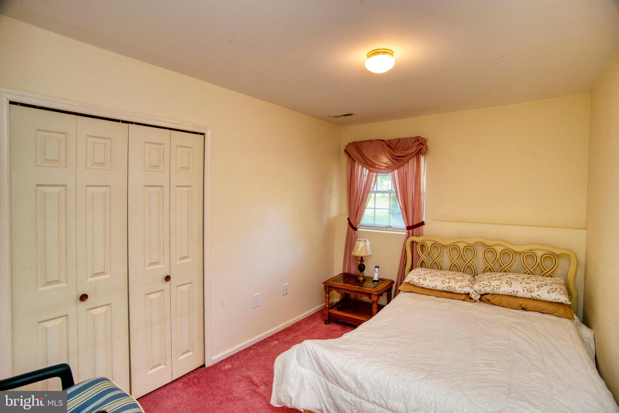 FORT WASHINGTON FOREST - Residential